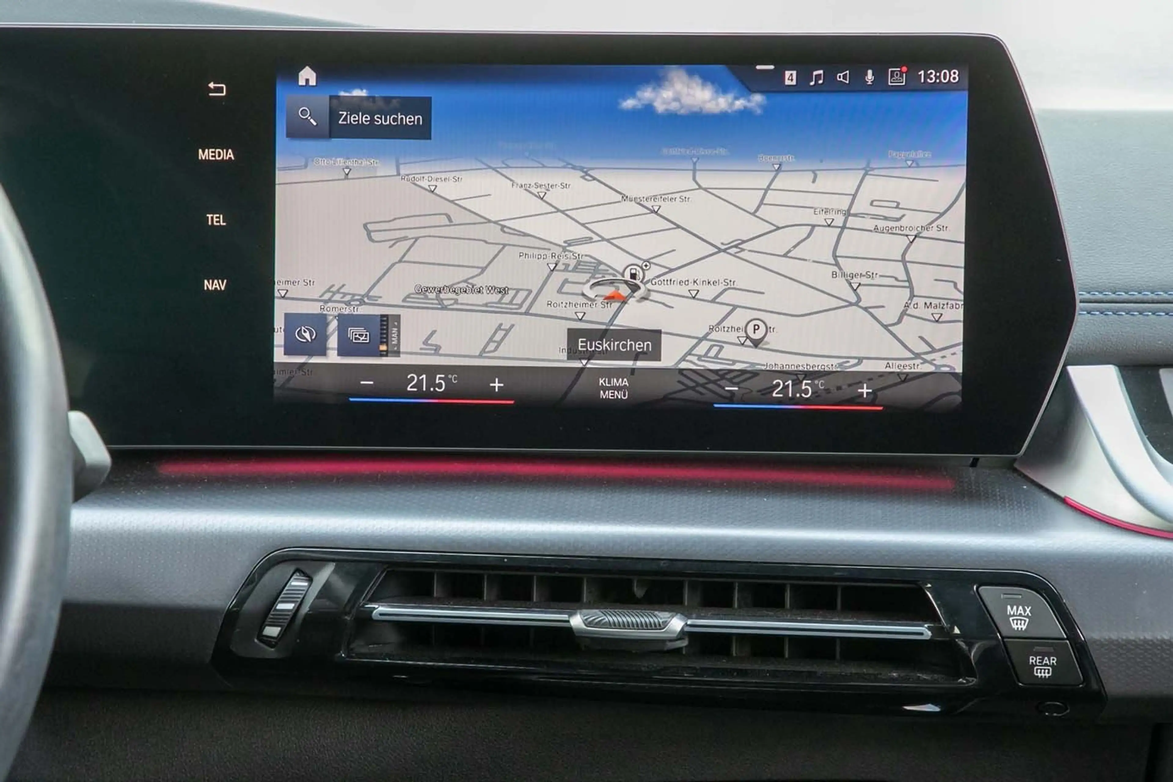 BMW 223 i Active Tourer M Sportpaket HeadUp HiFi 360° — photo 15