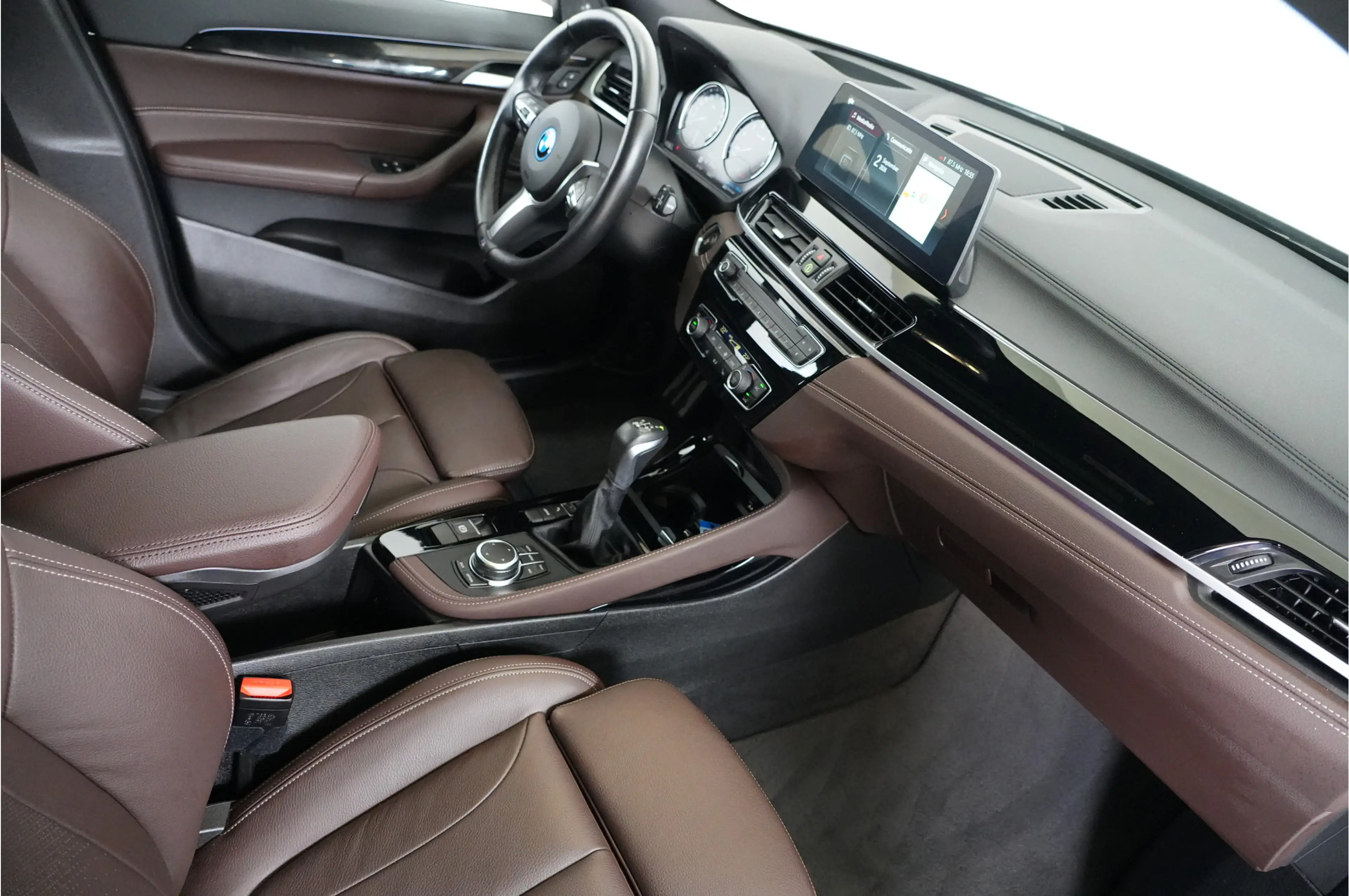 BMW X2 xDrive25e PHEV 220 pk | SOH 93% | M Sport | — photo 18
