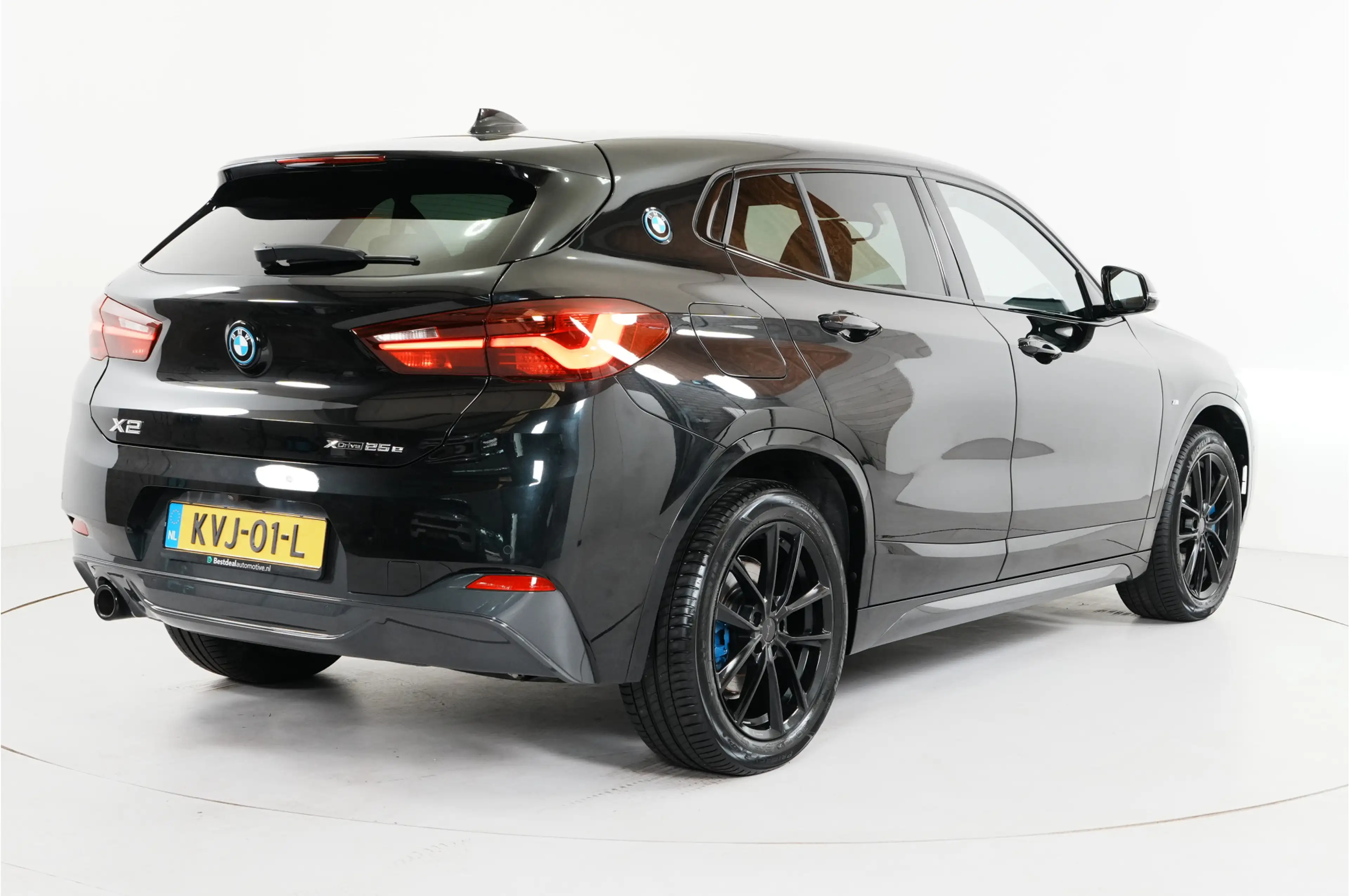 BMW X2 xDrive25e PHEV 220 pk | SOH 93% | M Sport | — photo 10