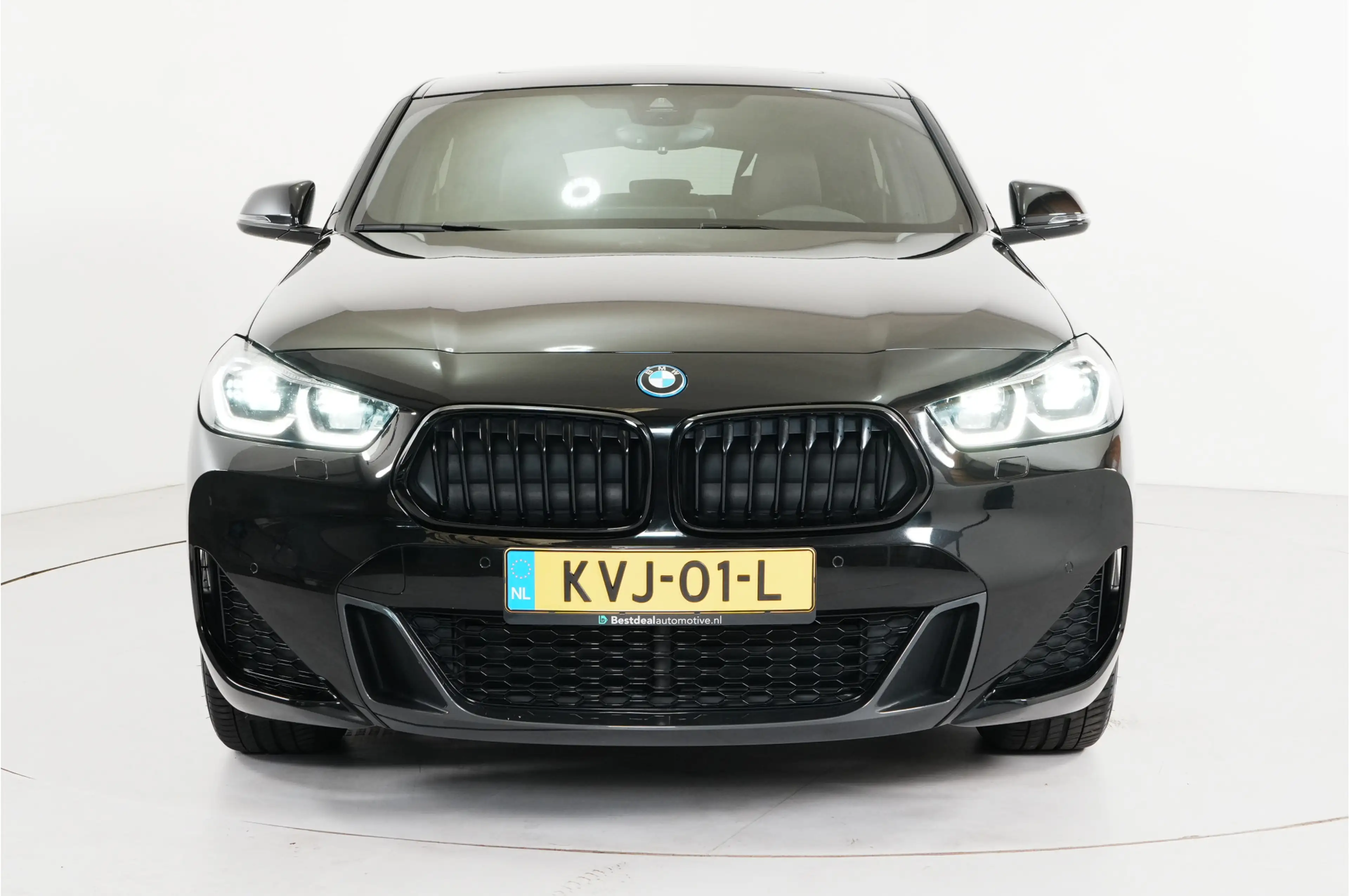 BMW X2 xDrive25e PHEV 220 pk | SOH 93% | M Sport | — photo 2
