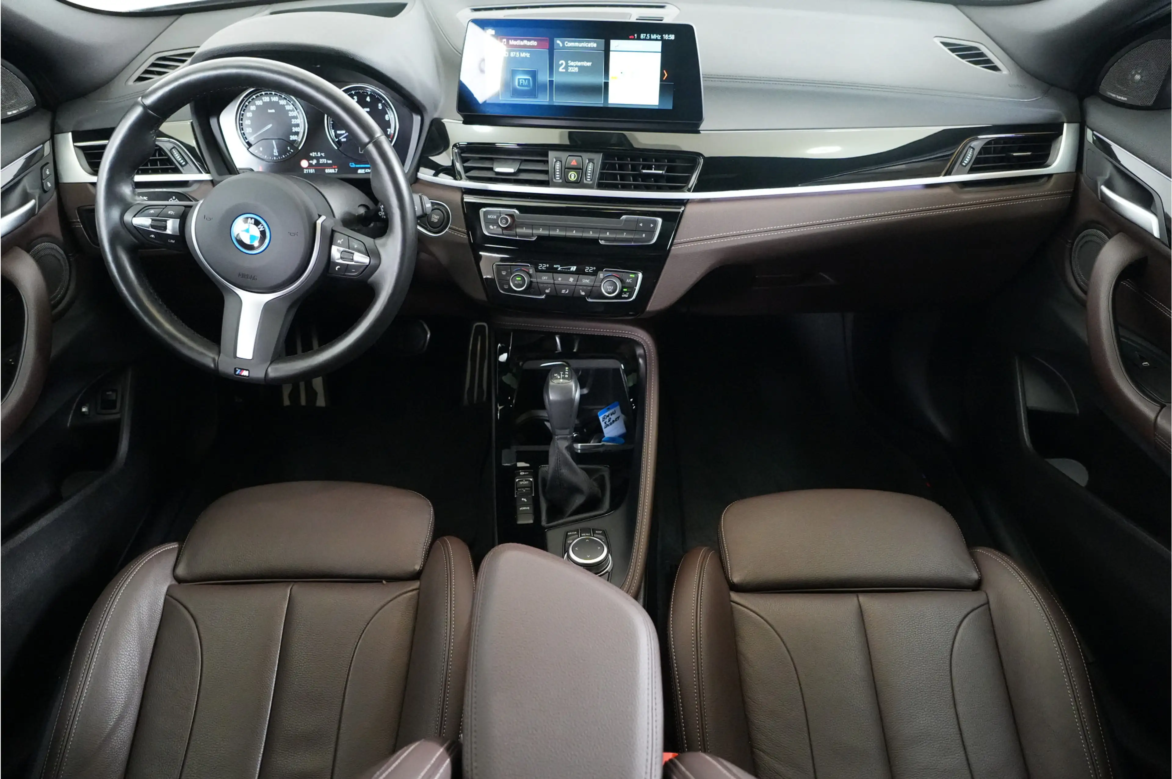 BMW X2 xDrive25e PHEV 220 pk | SOH 93% | M Sport | — photo 28