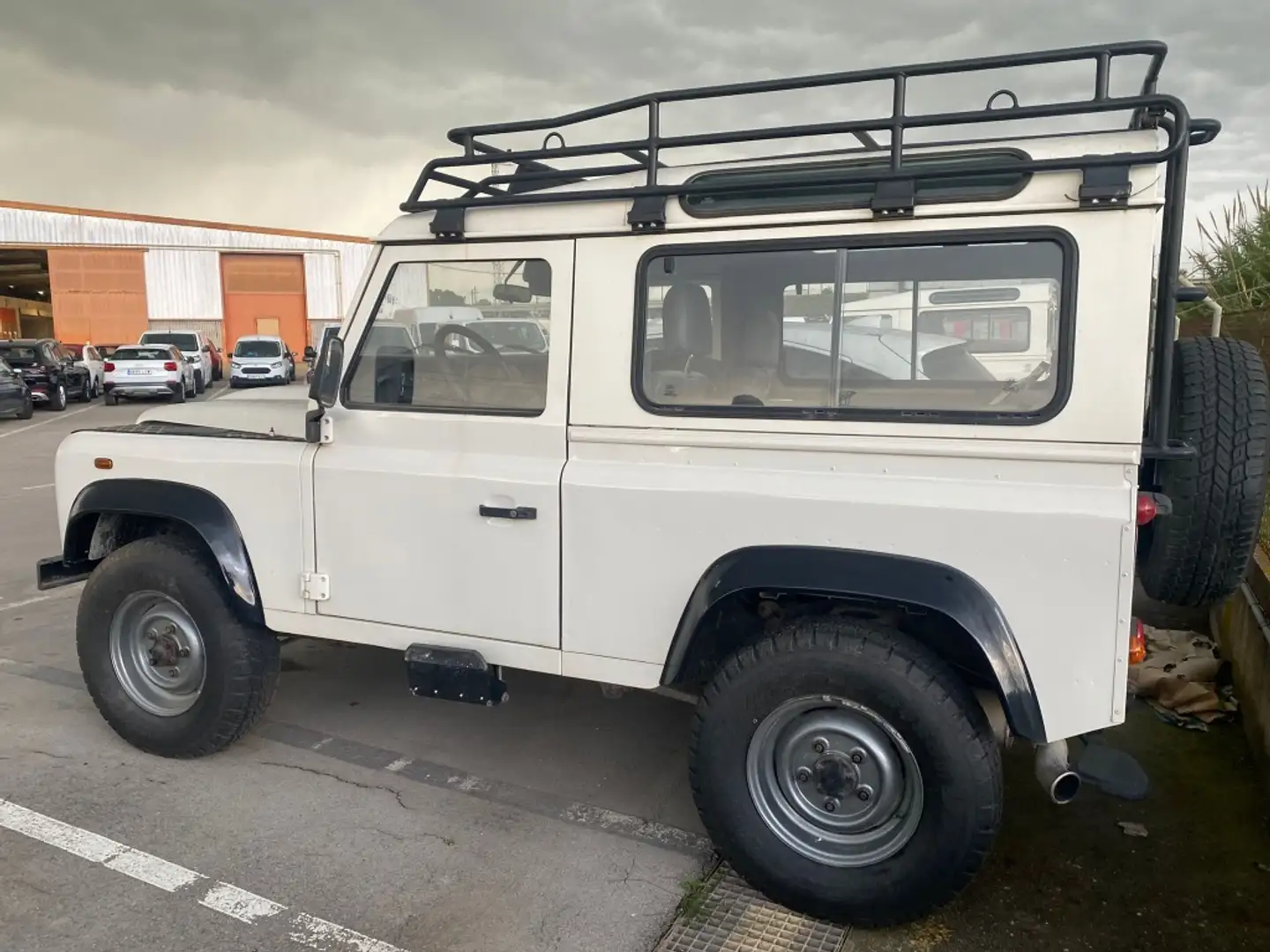Land Rover Defender 90 2.5Td5 SW S Blanco - 1