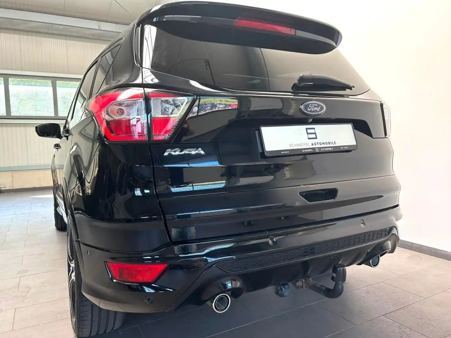 Ford Kuga ST-Line LED Automatik Schwarz - 2