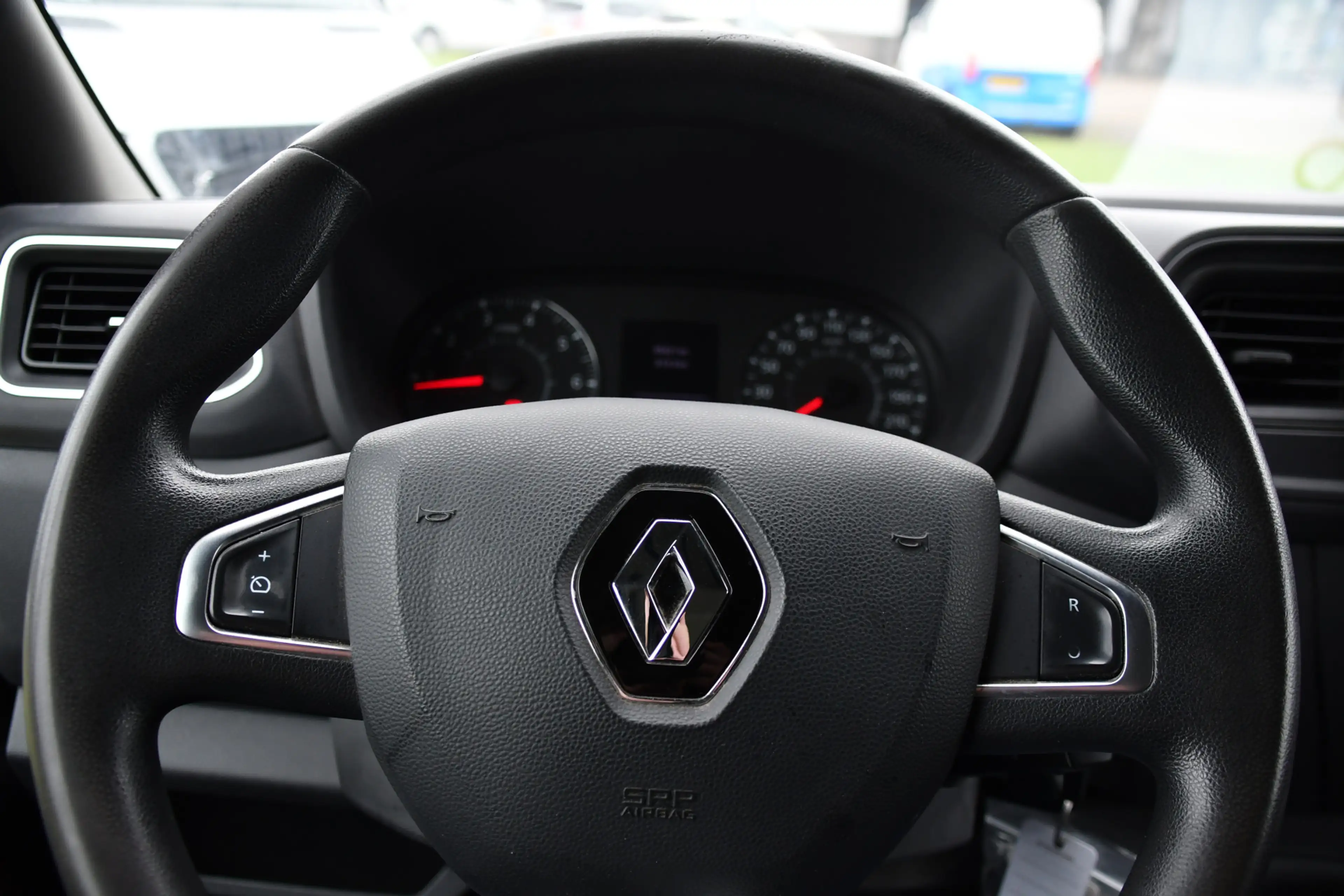 Renault Master T35 2.3 dCi 150 L2H2 Black Edition Cruise, Camera, — photo 12