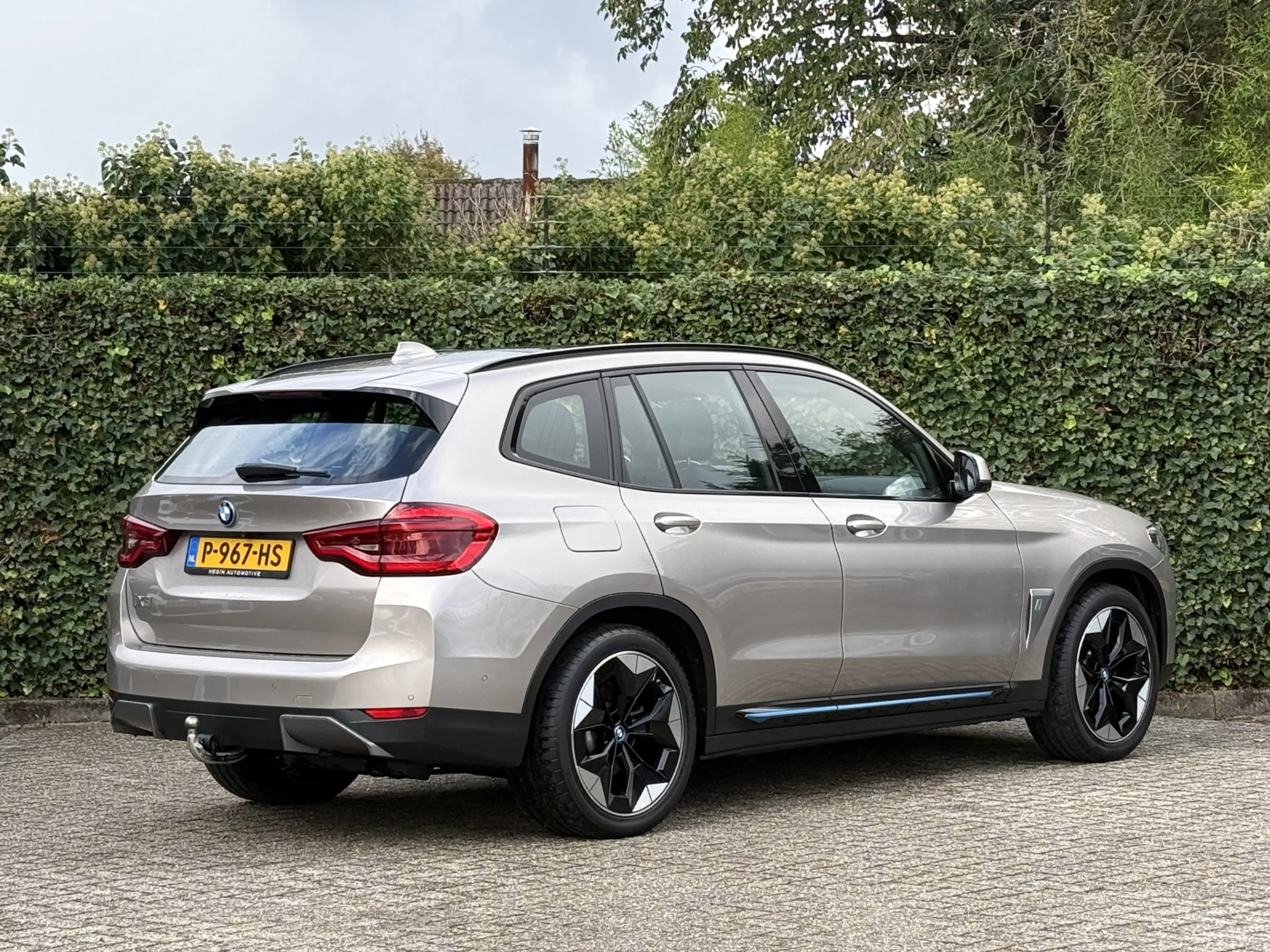 BMW iX3 High Exe | 20'' | Elek. stoelverst. | Comfort Acce — photo 3