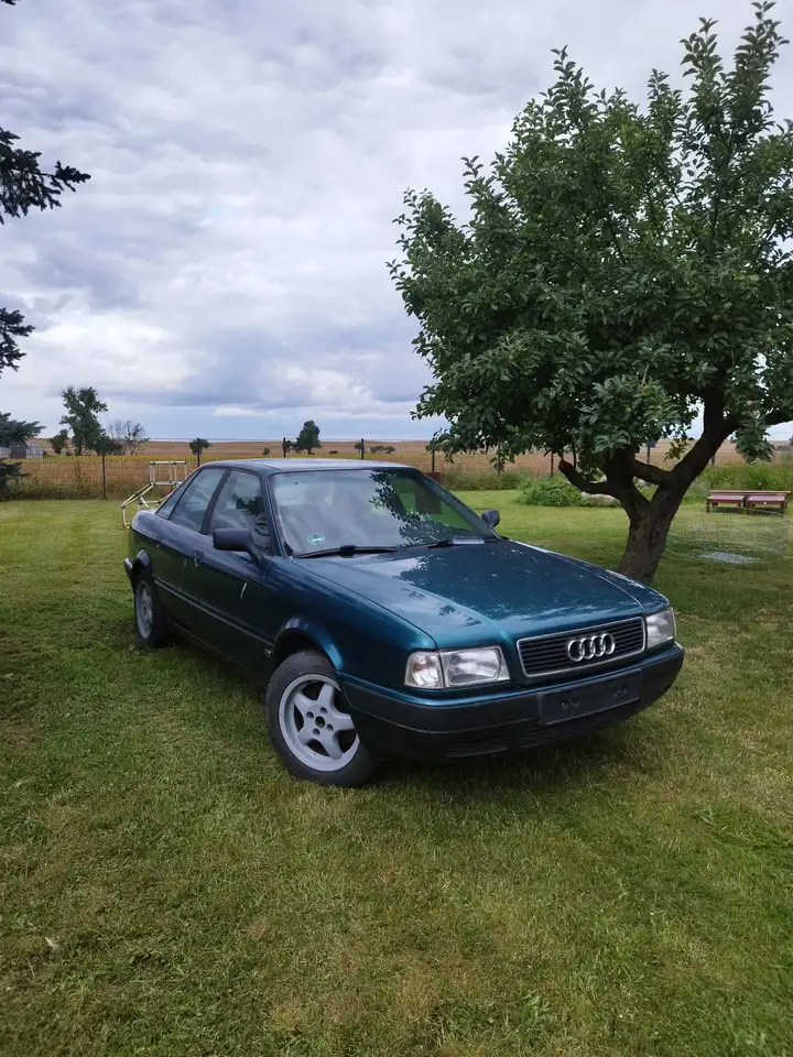 Audi 80, foto 1