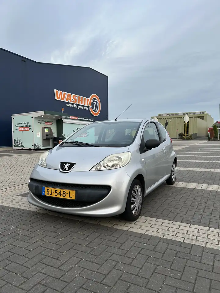 Peugeot 107