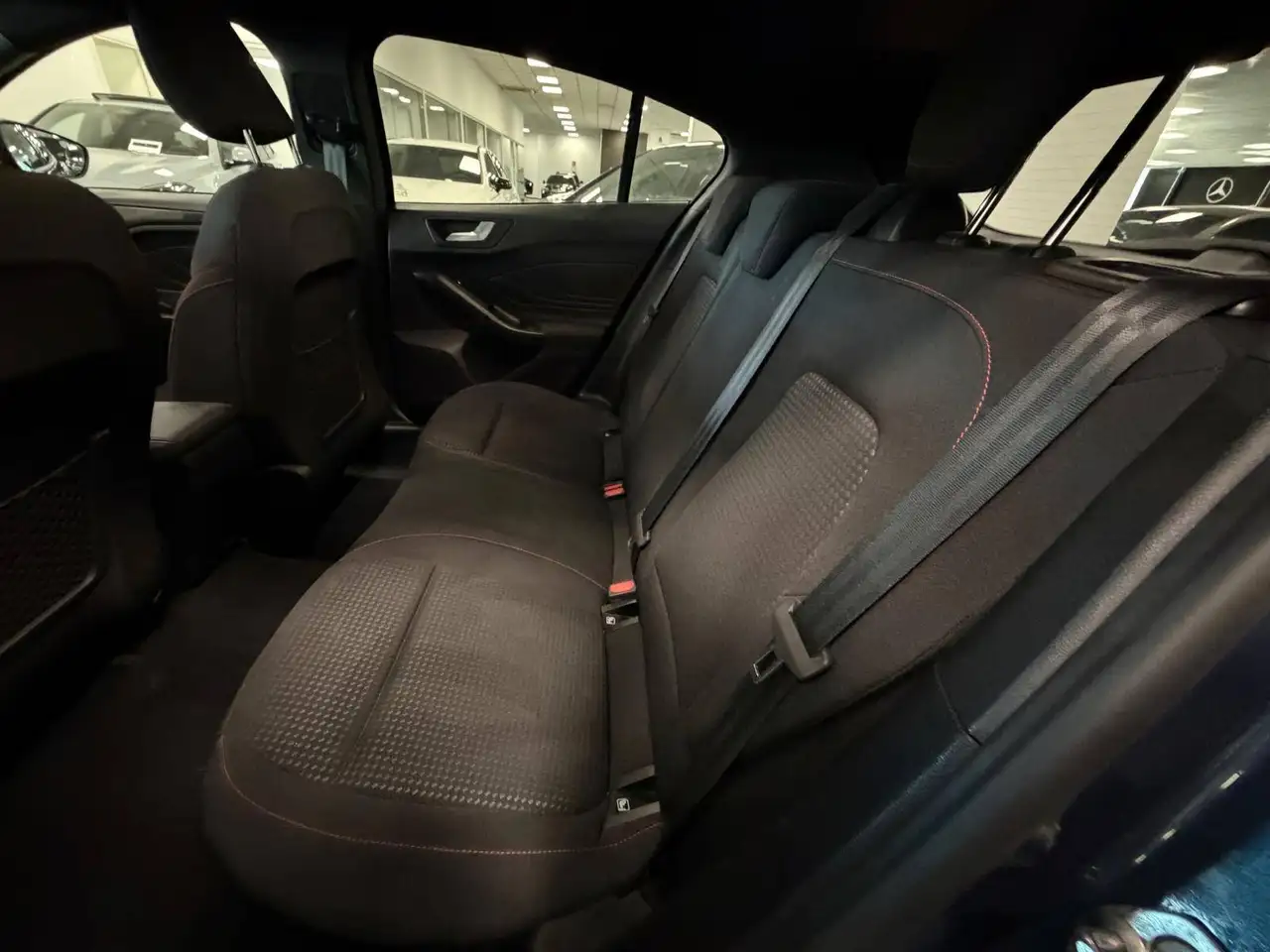 Ford Focus 1.0 ecoboost hybrid ST-Line 125cv, миниатюра 11