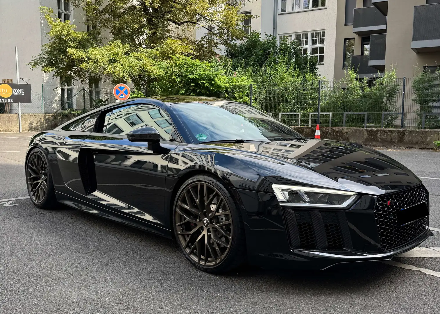 Audi R8 V10 RWS | 1 of 999 - 1