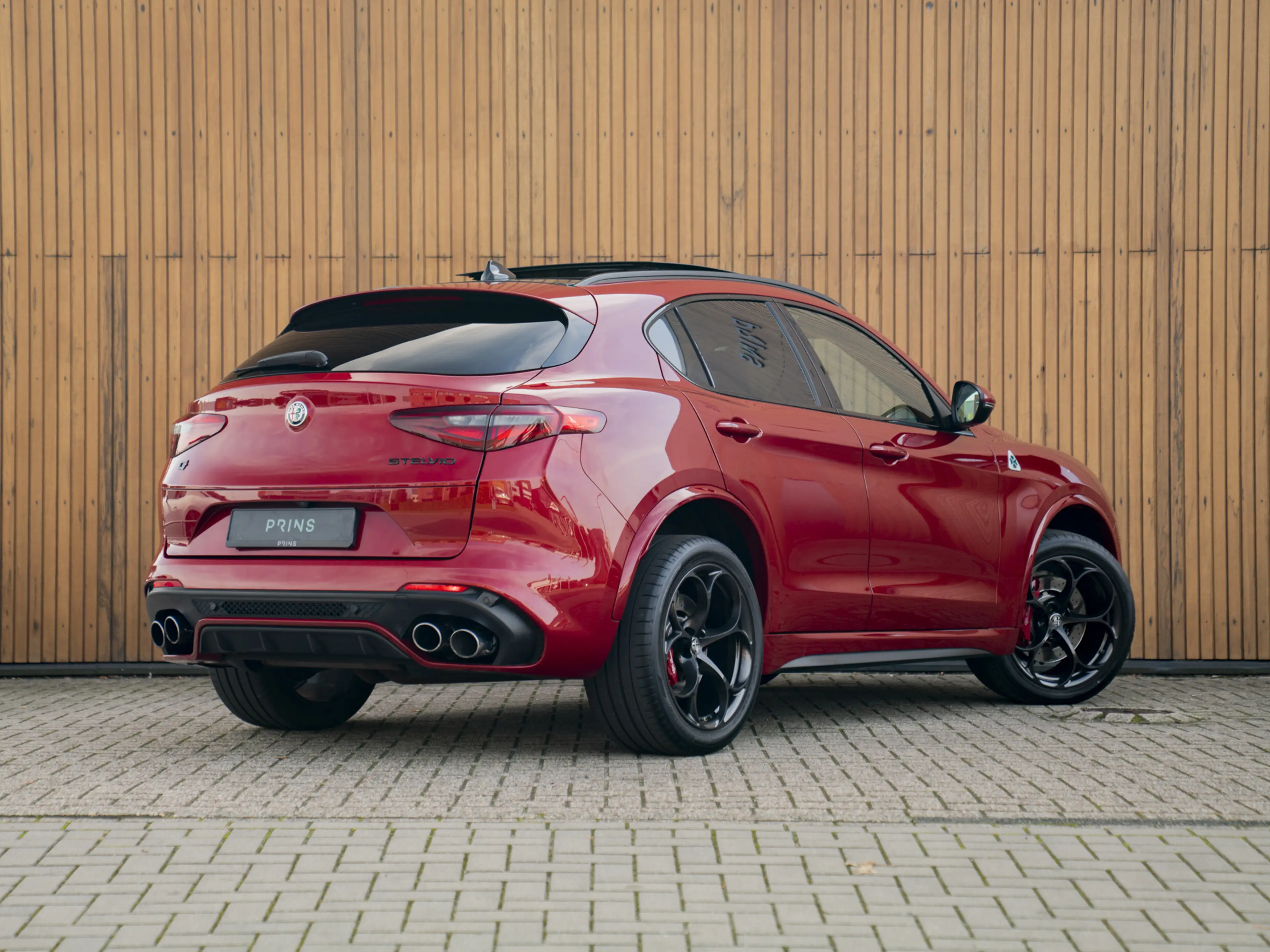 Alfa Romeo Stelvio 2.9 V6 AWD Quadrifoglio | Pano-dak | Harman/Kardon — photo 4
