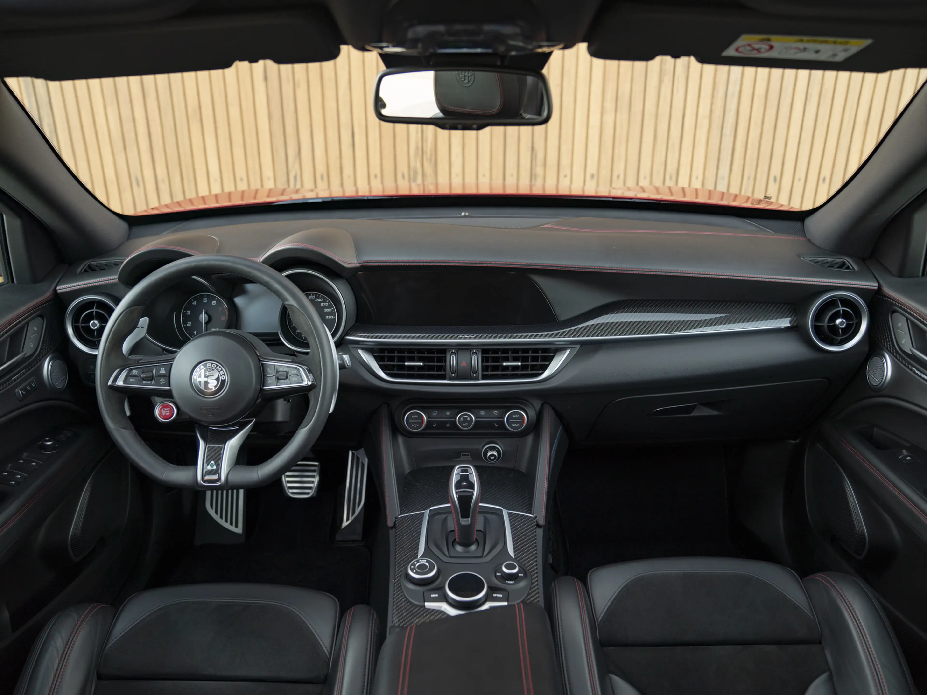 Alfa Romeo Stelvio 2.9 V6 AWD Quadrifoglio | Pano-dak | Harman/Kardon — photo 8