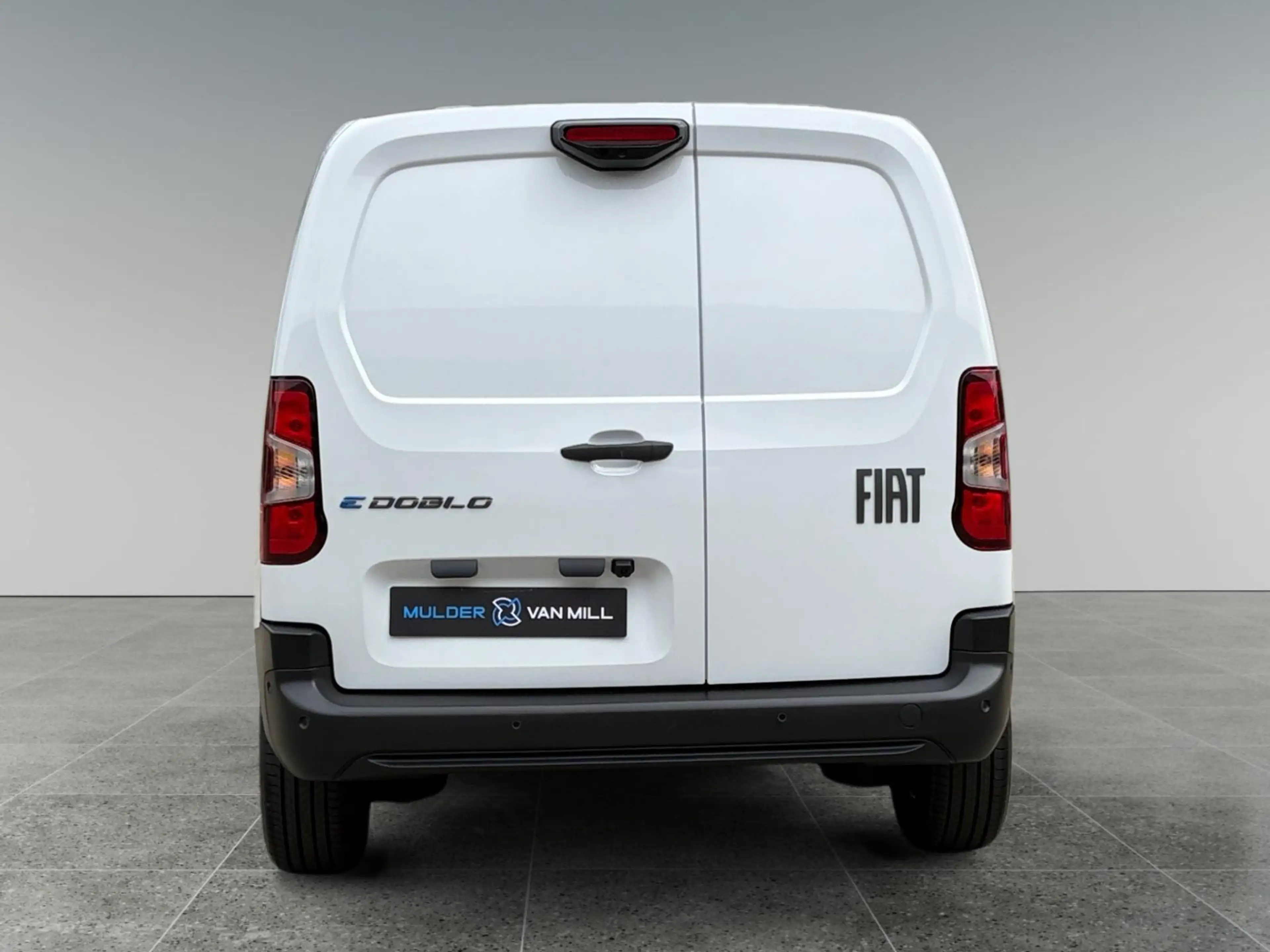 Fiat E-Doblo L1 50 kWh 136pk | 8 jaar garantie | 0% financial l — photo 7