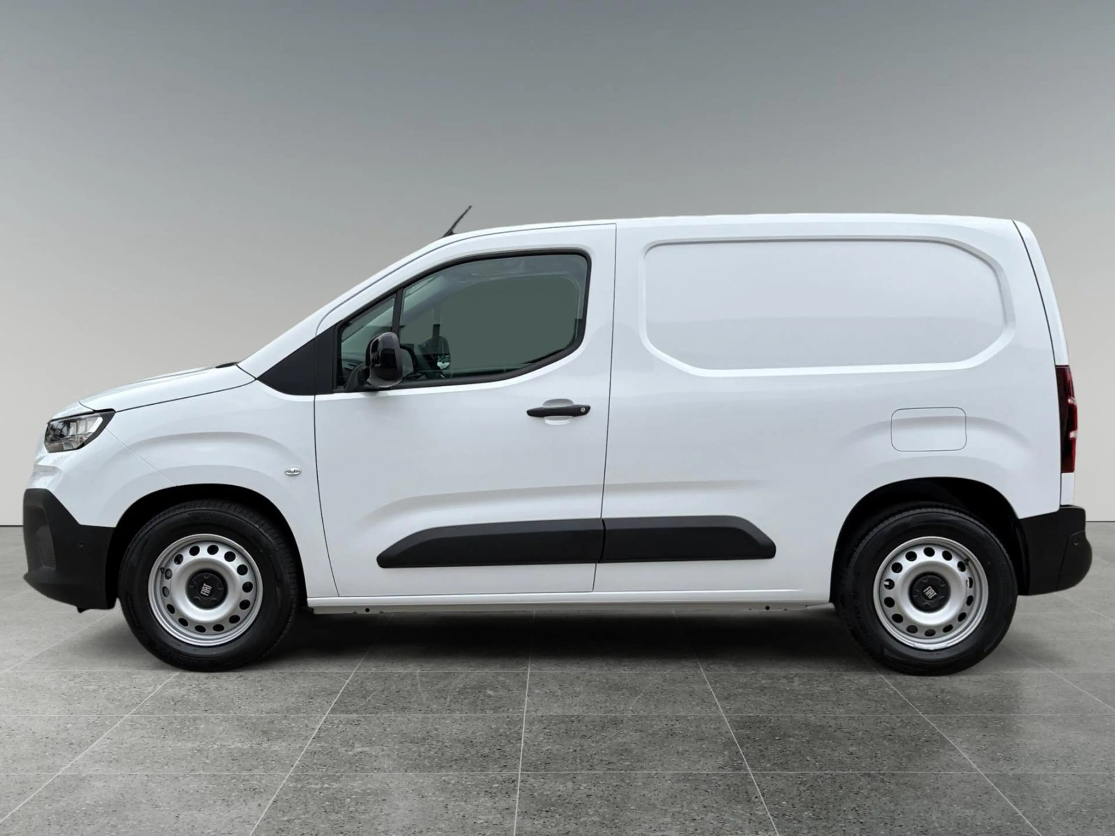 Fiat E-Doblo L1 50 kWh 136pk | 8 jaar garantie | 0% financial l — photo 4