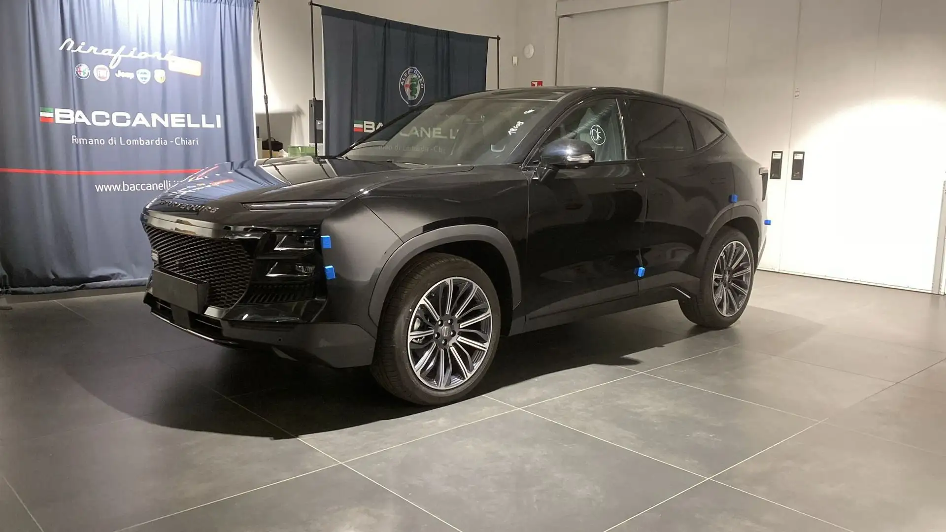Sportequipe Sportequipe 6 1.6 GPL Schwarz - 1