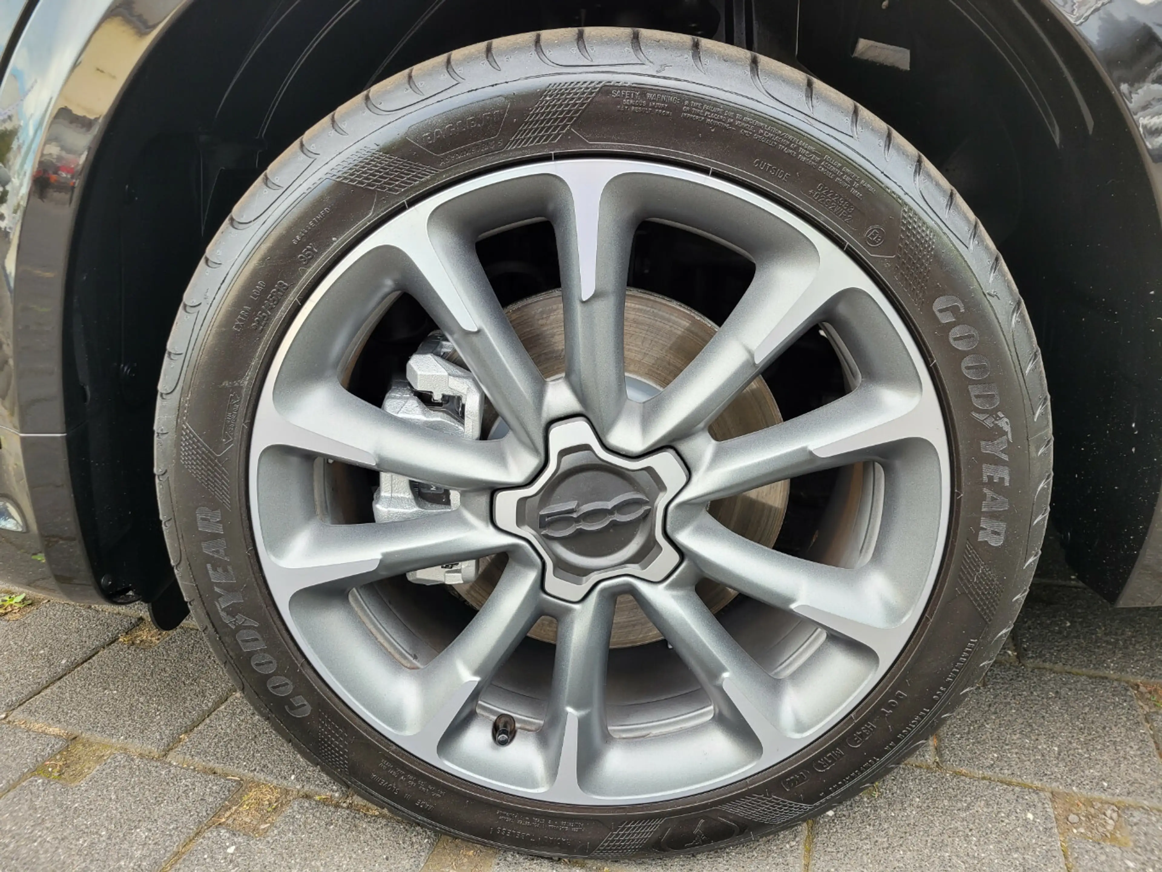 Fiat 500X Sport*Automatik*PANO*PDC*RFK* — photo 9