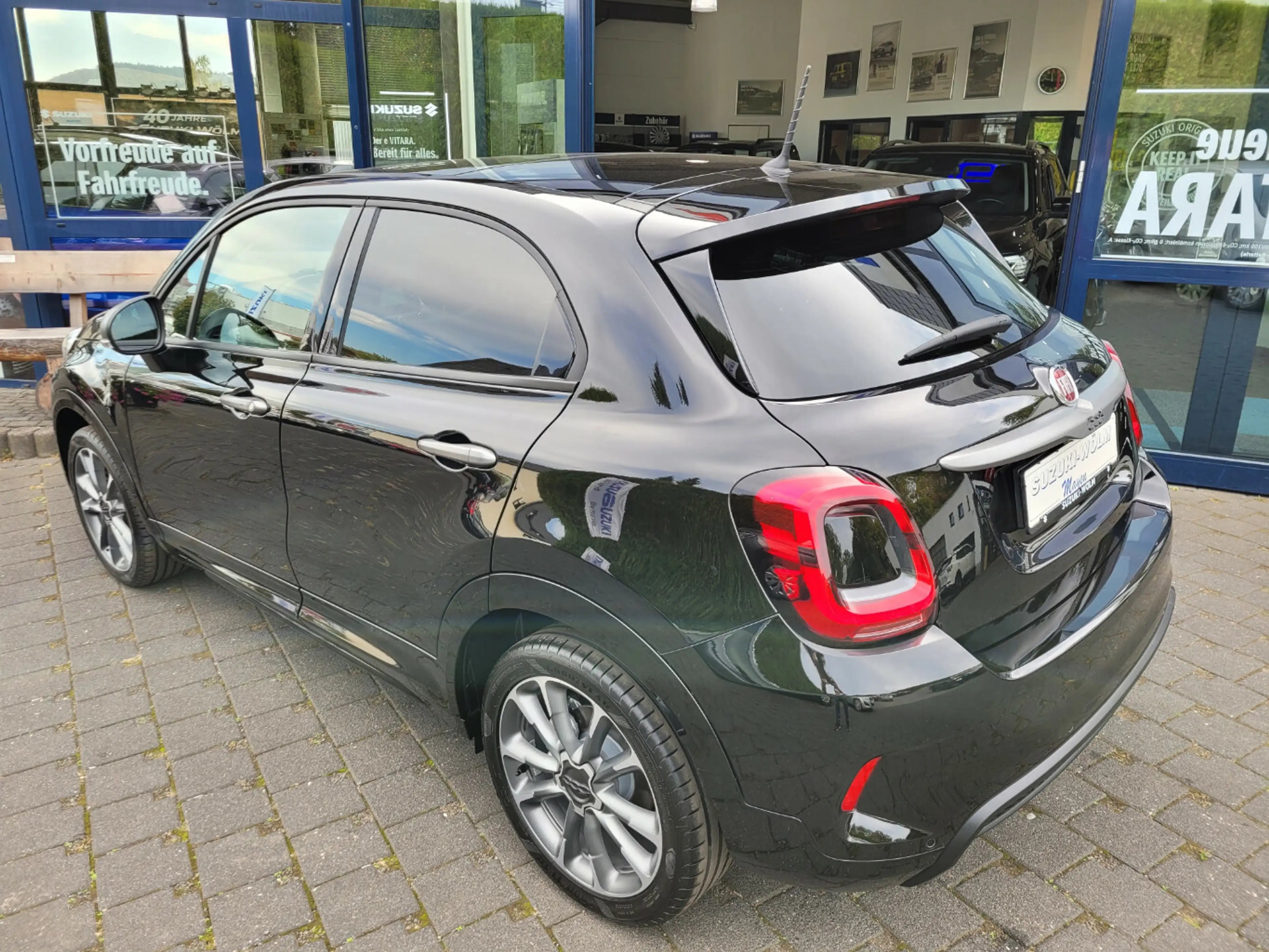 Fiat 500X Sport*Automatik*PANO*PDC*RFK* — photo 4