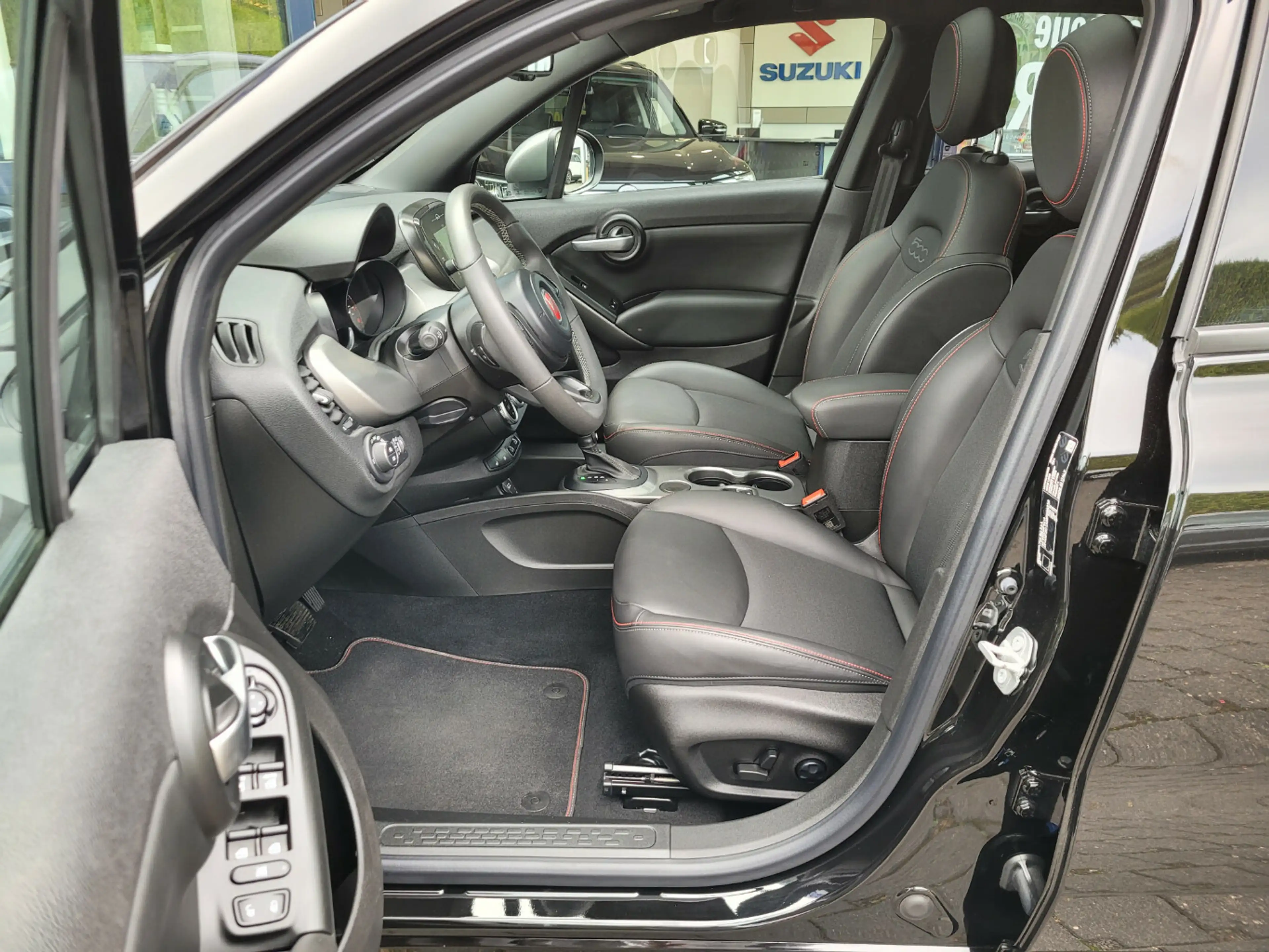 Fiat 500X Sport*Automatik*PANO*PDC*RFK* — photo 10