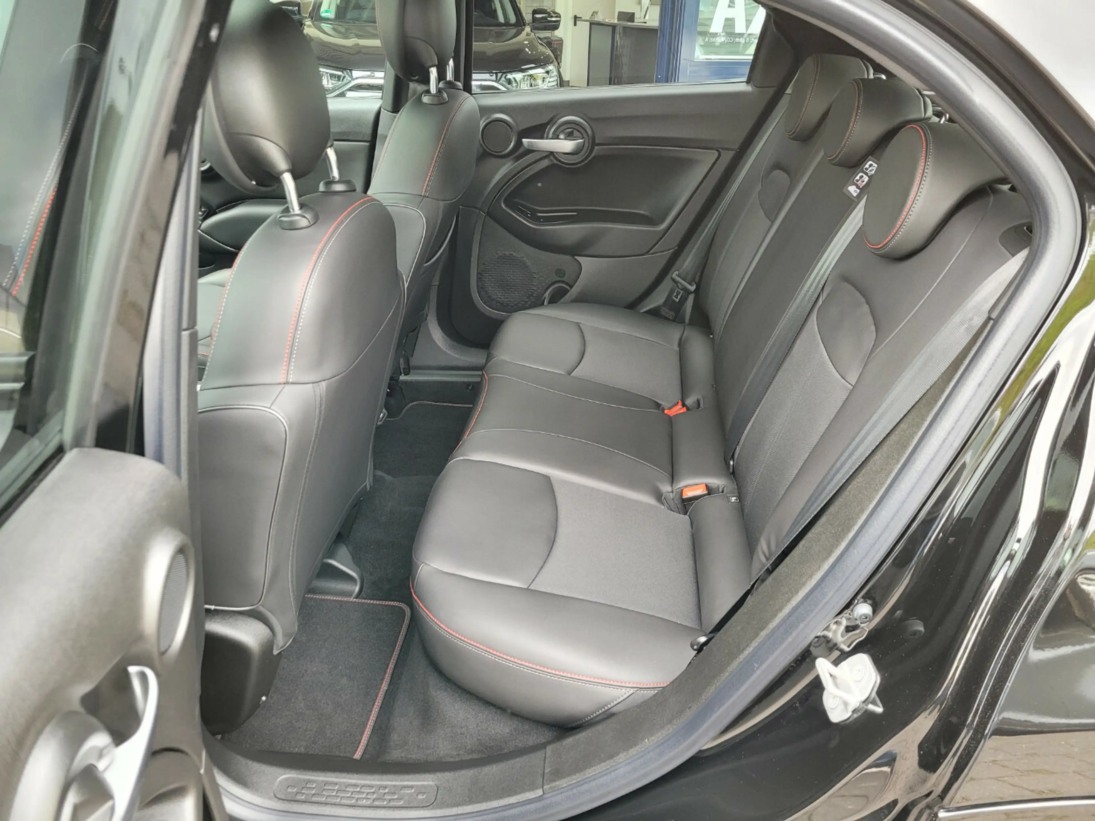 Fiat 500X Sport*Automatik*PANO*PDC*RFK* — photo 13