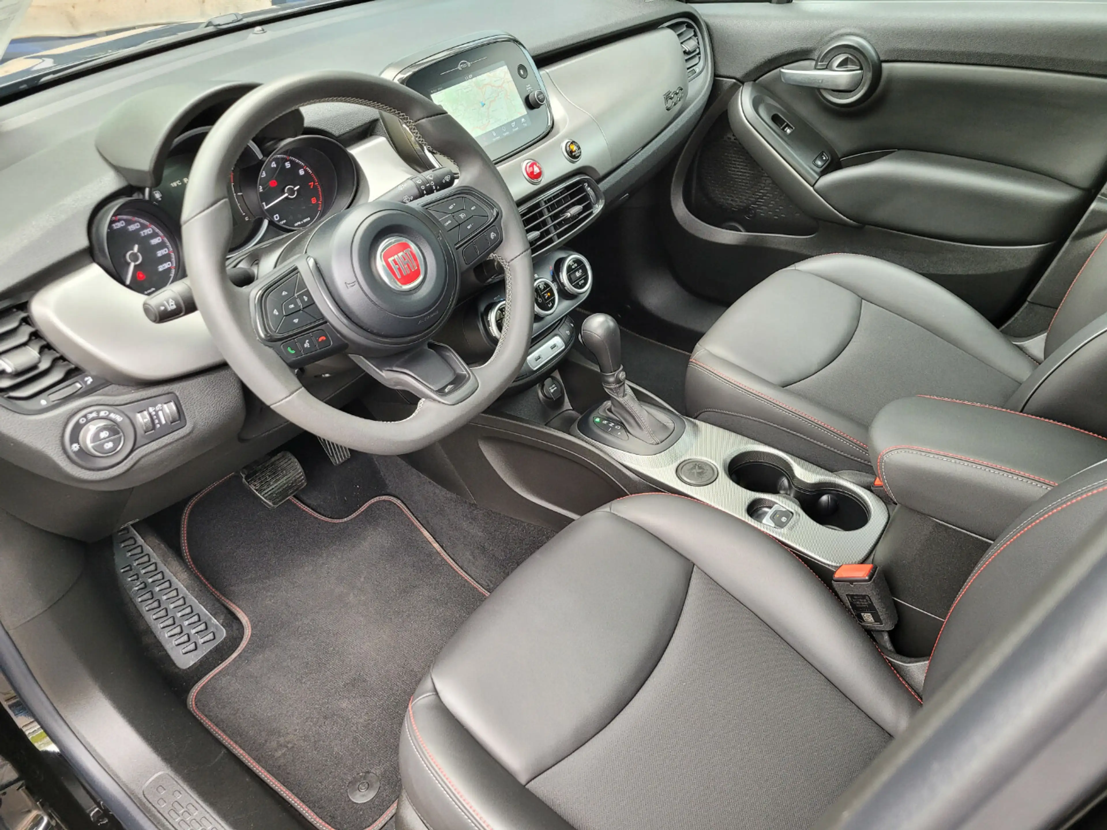 Fiat 500X Sport*Automatik*PANO*PDC*RFK* — photo 11