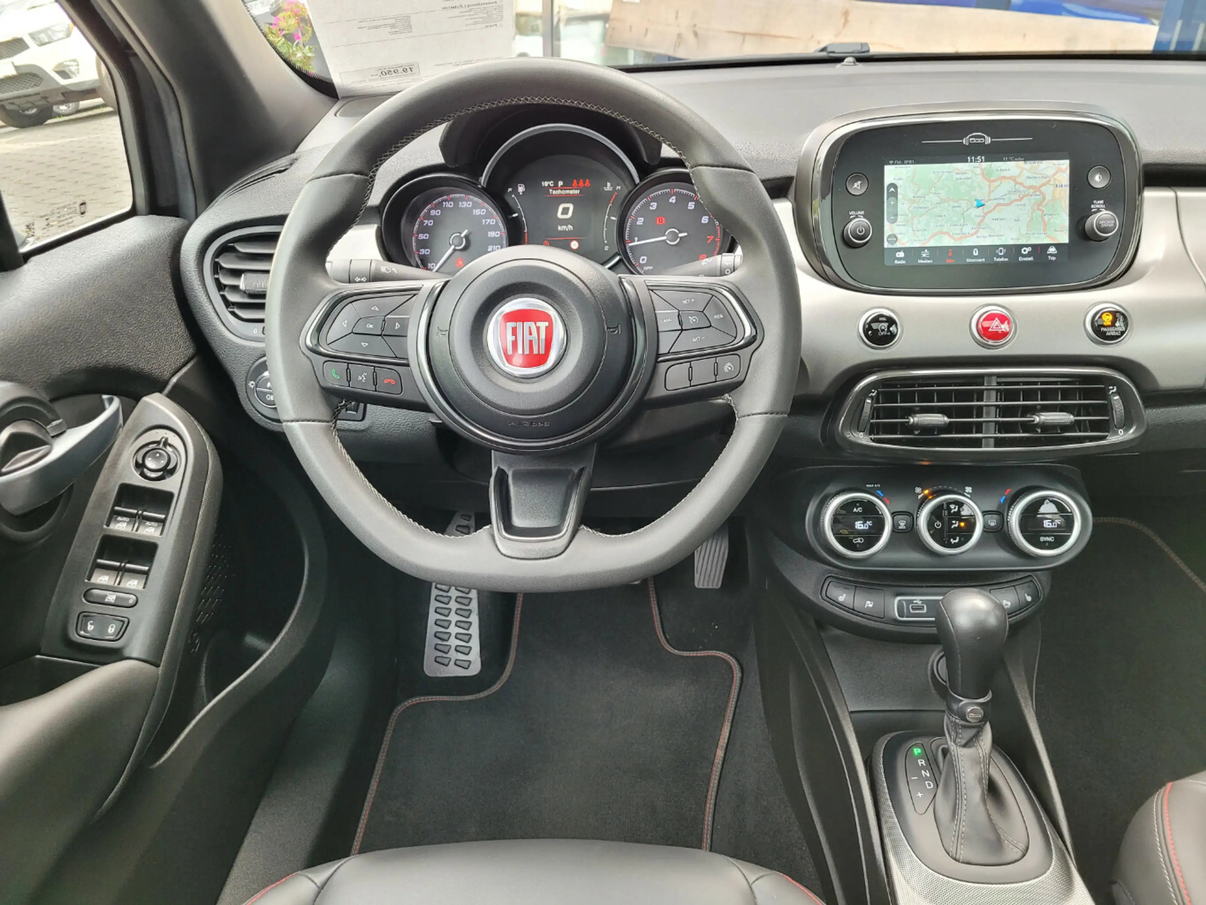 Fiat 500X Sport*Automatik*PANO*PDC*RFK* — photo 14