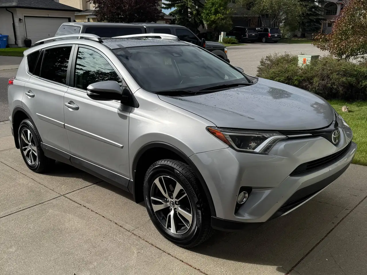 Toyota RAV 4 photo Toyota RAV 4