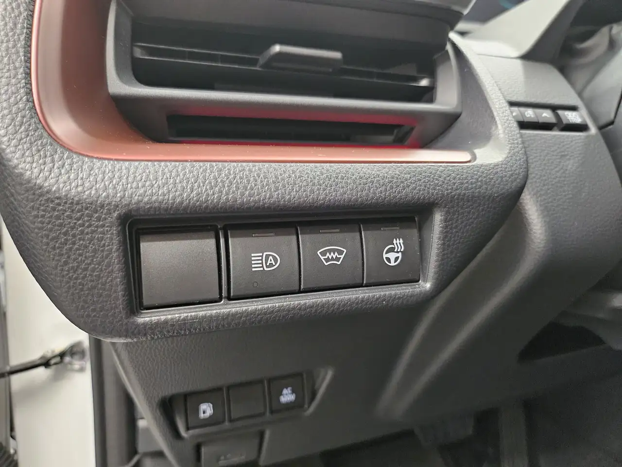 Toyota Prius Prime снимка Toyota Prius Prime