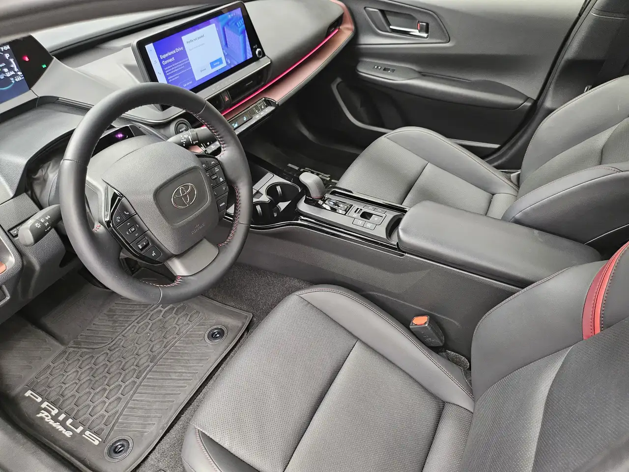 Toyota Prius Prime снимка Toyota Prius Prime