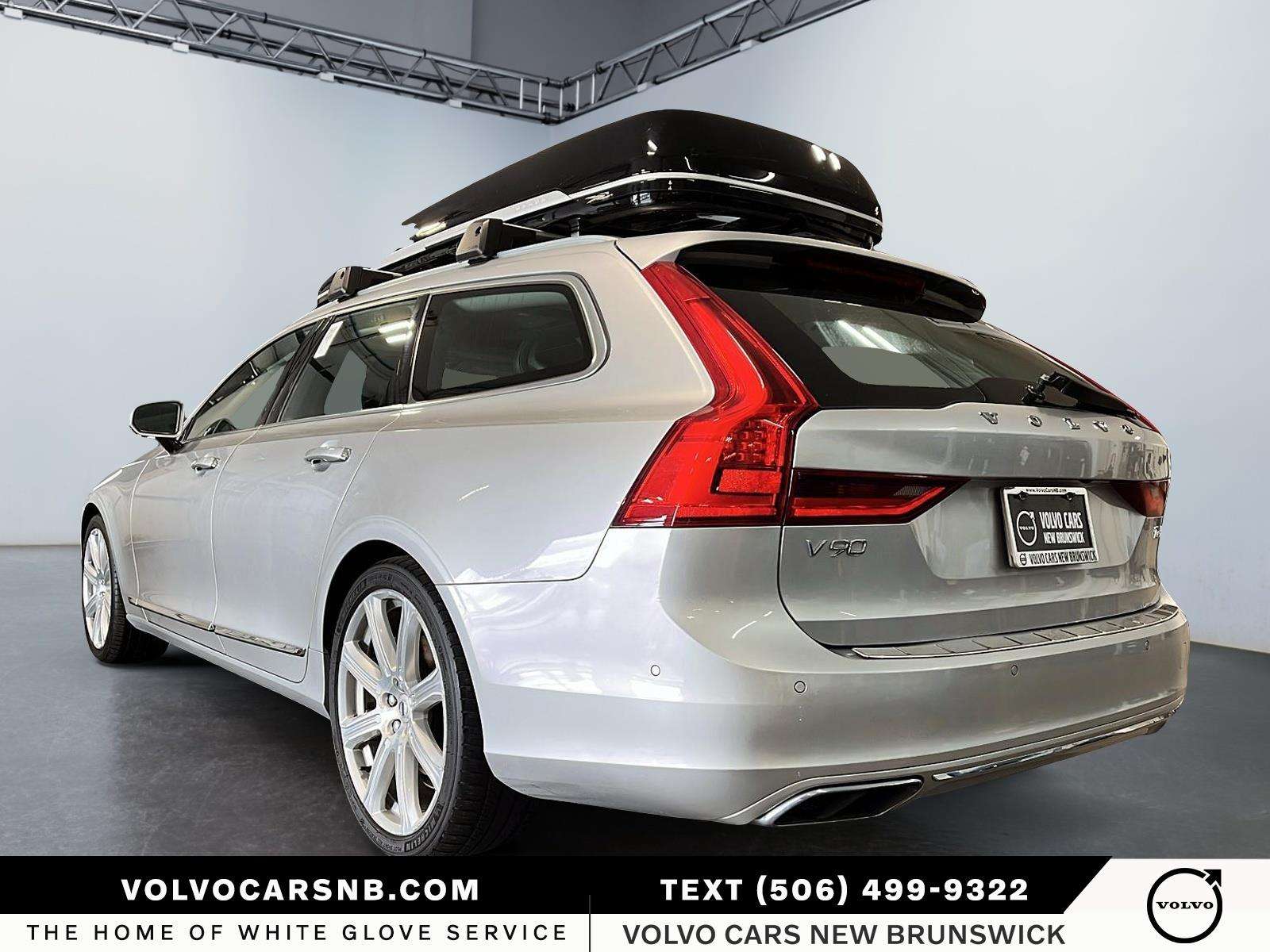 2017 Volvo V90