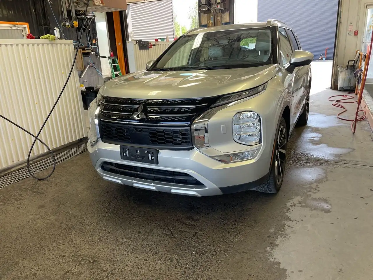 2023 Mitsubishi Outlander