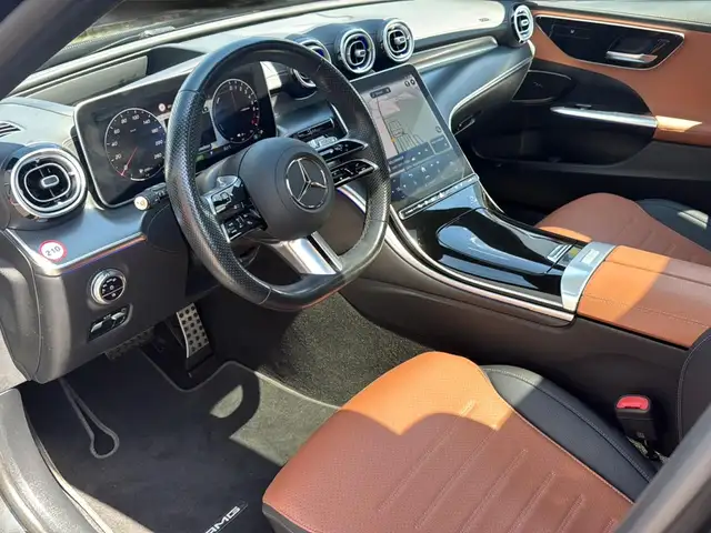 Mercedes-Benz C-Class view 12
