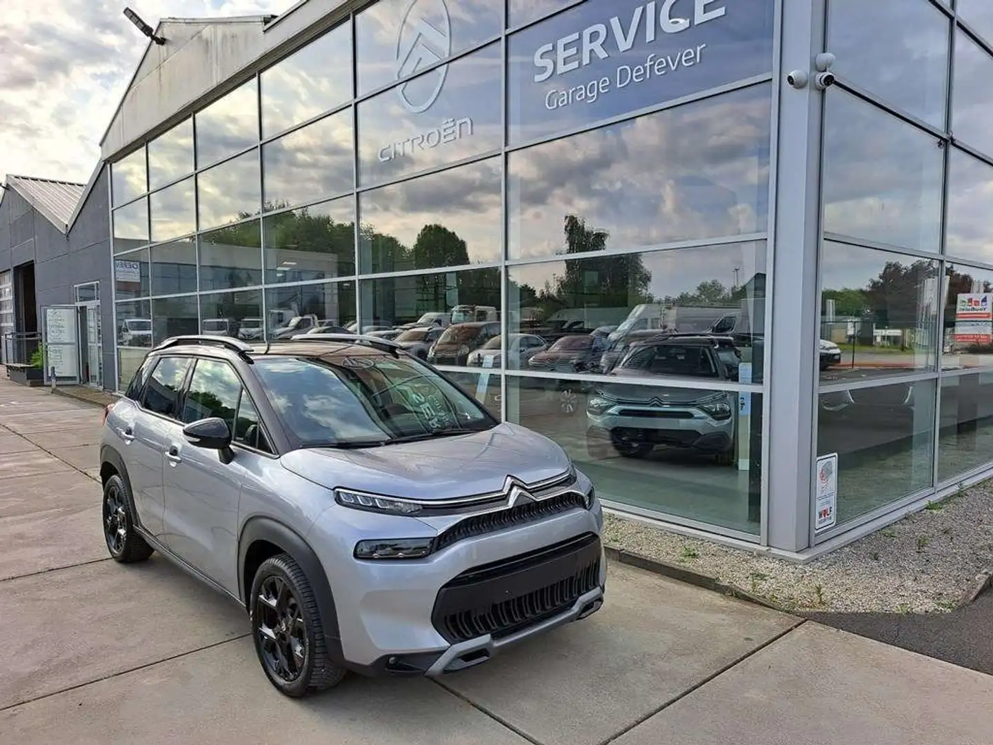 Citroen C3 Aircross 1.2 PureTech 110 Max S\u0026S Argent - 1