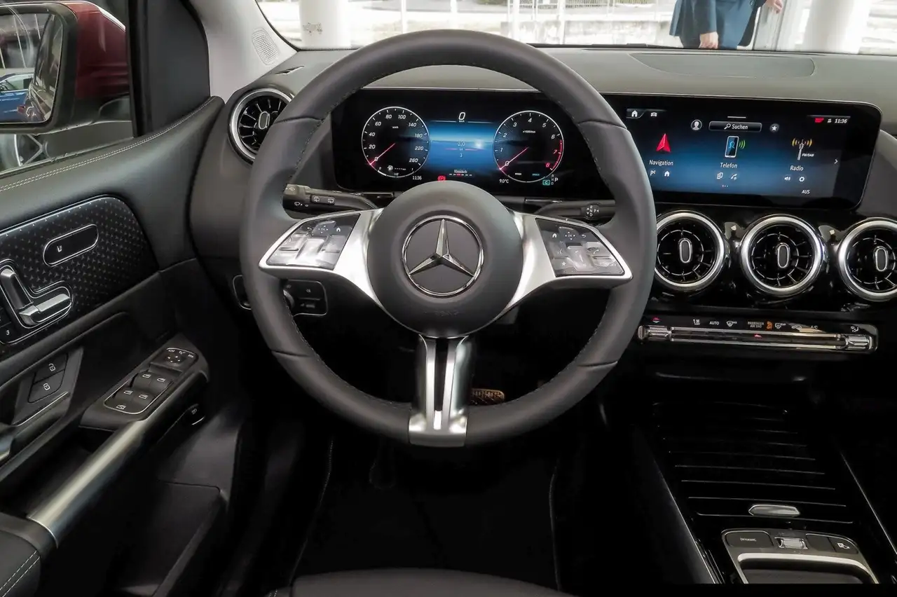 Mercedes-Benz B 200 B 200 Progressive 360°/Totw/Memory/AHK/Multibeam 12