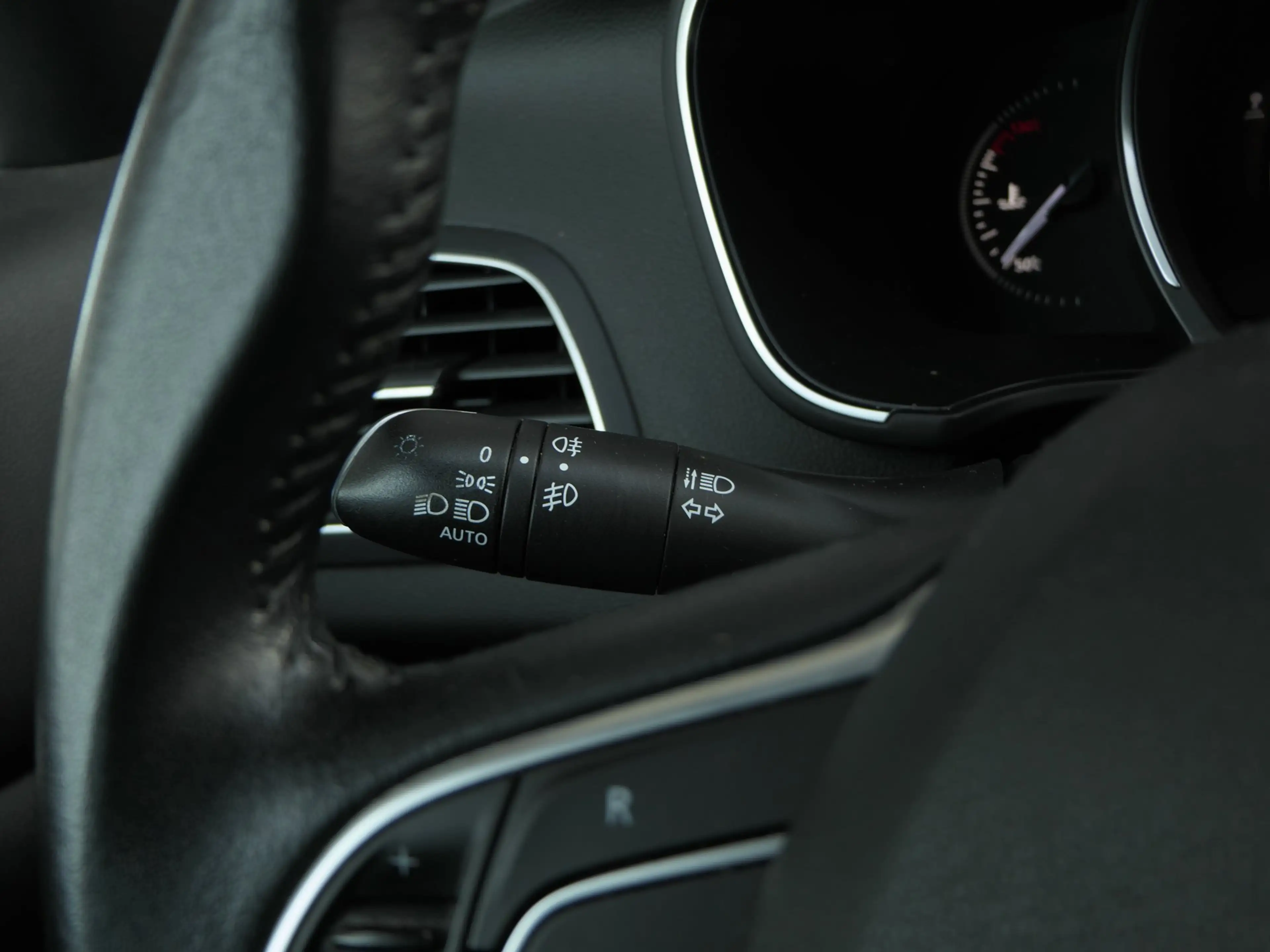Renault Megane Estate 1.3 TCe Limited | Afneembare Trekhaak | Par — photo 14