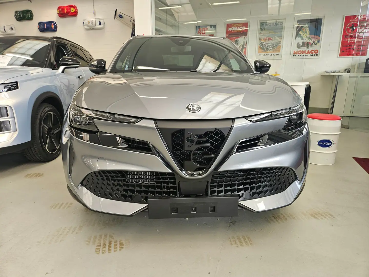 Alfa Romeo Junior Junior 1.2 ibrida Speciale edct6 Grau - 2