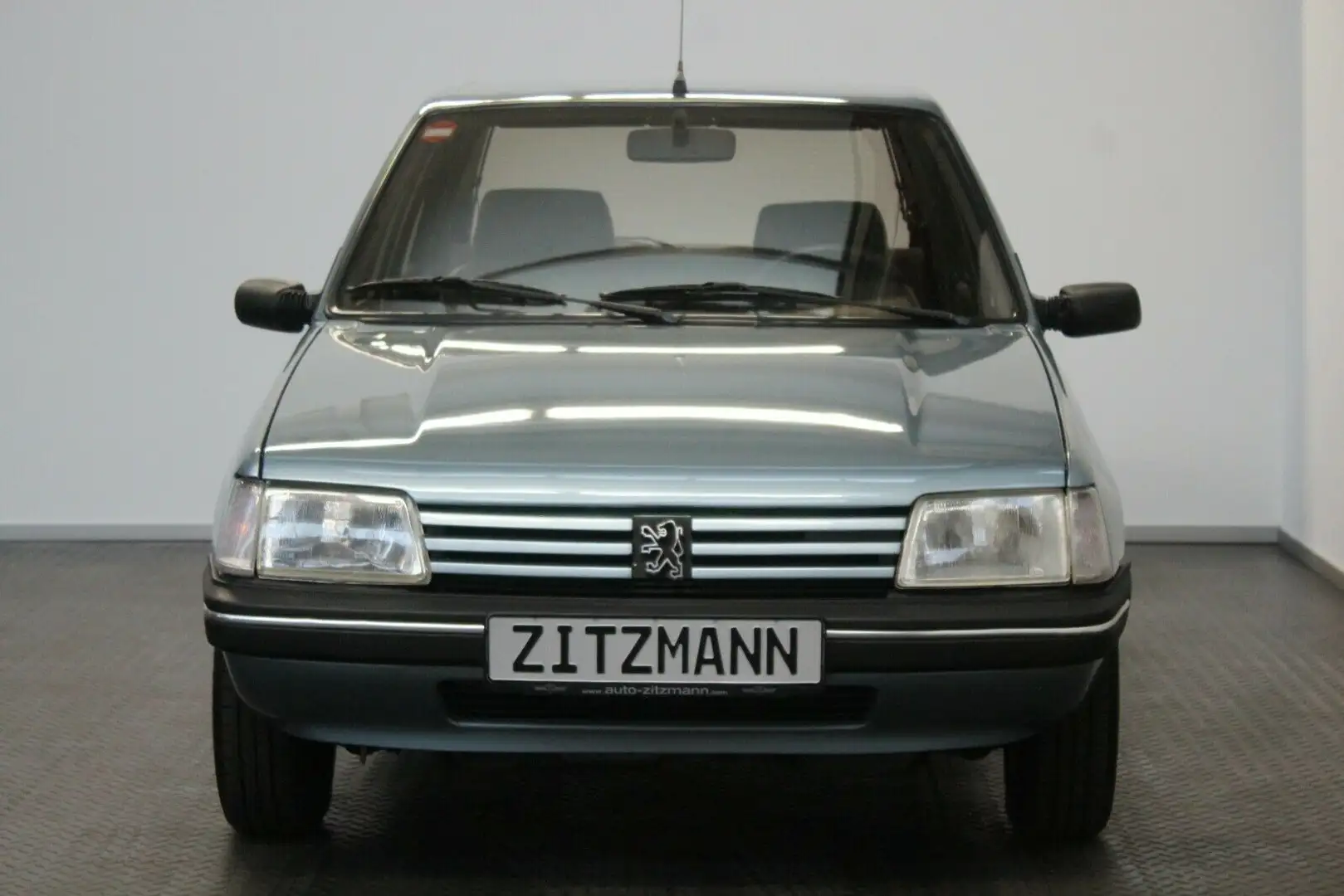Peugeot 205 Automatik Sammler-Zustand Silber - 2