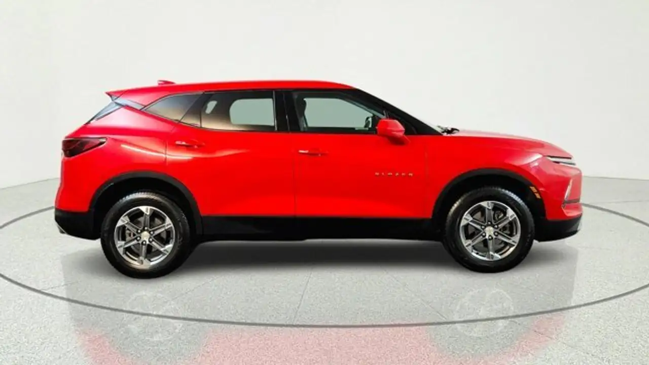 Chevrolet Blazer снимка Chevrolet Blazer