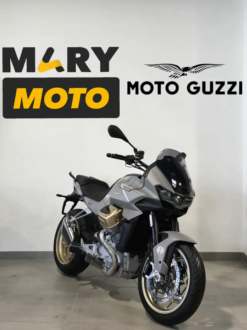 Moto Guzzi V 100 Szary - 2