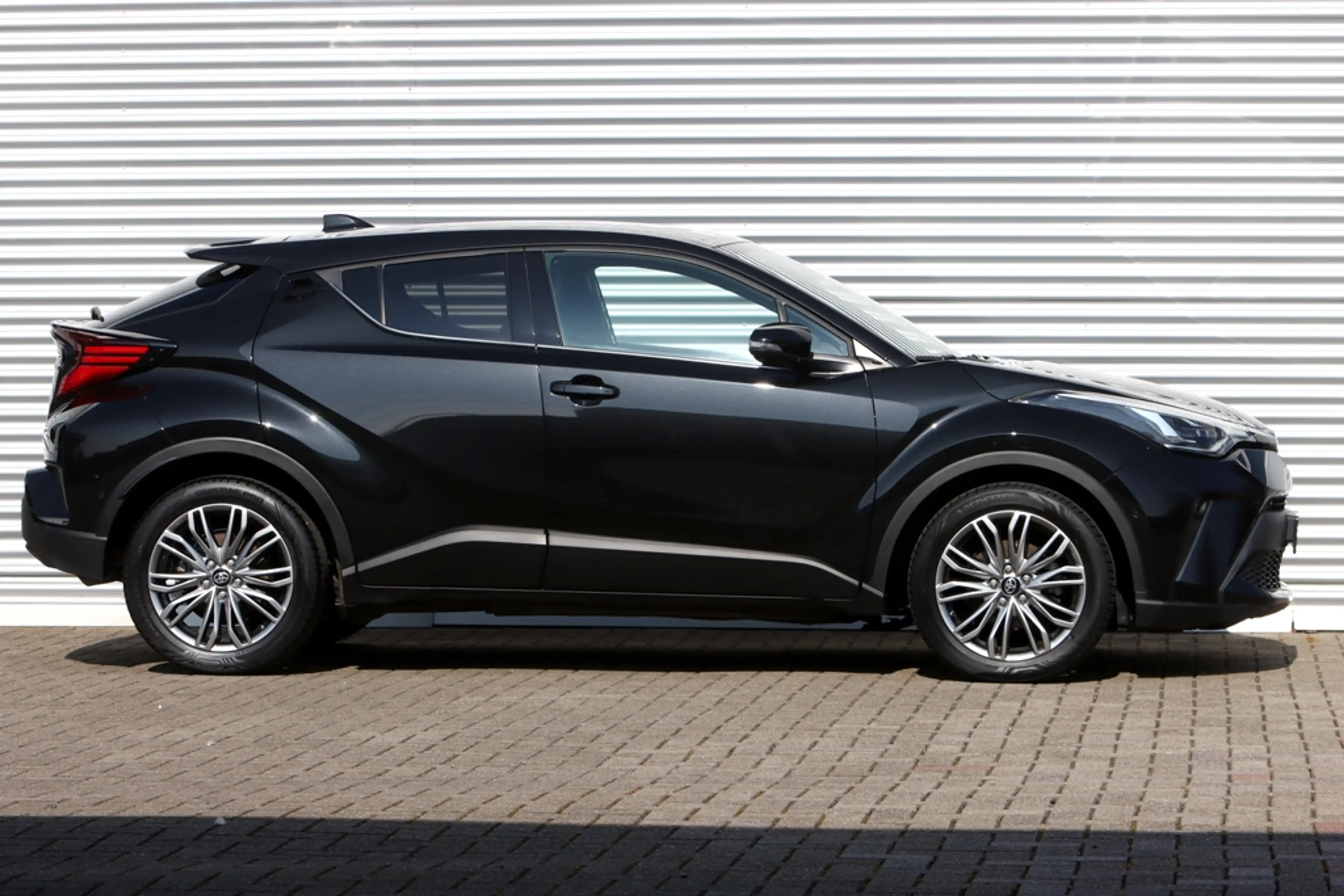 Toyota C-HR 1.8 Hybrid Style Carplay / Safety Pakket — photo 3