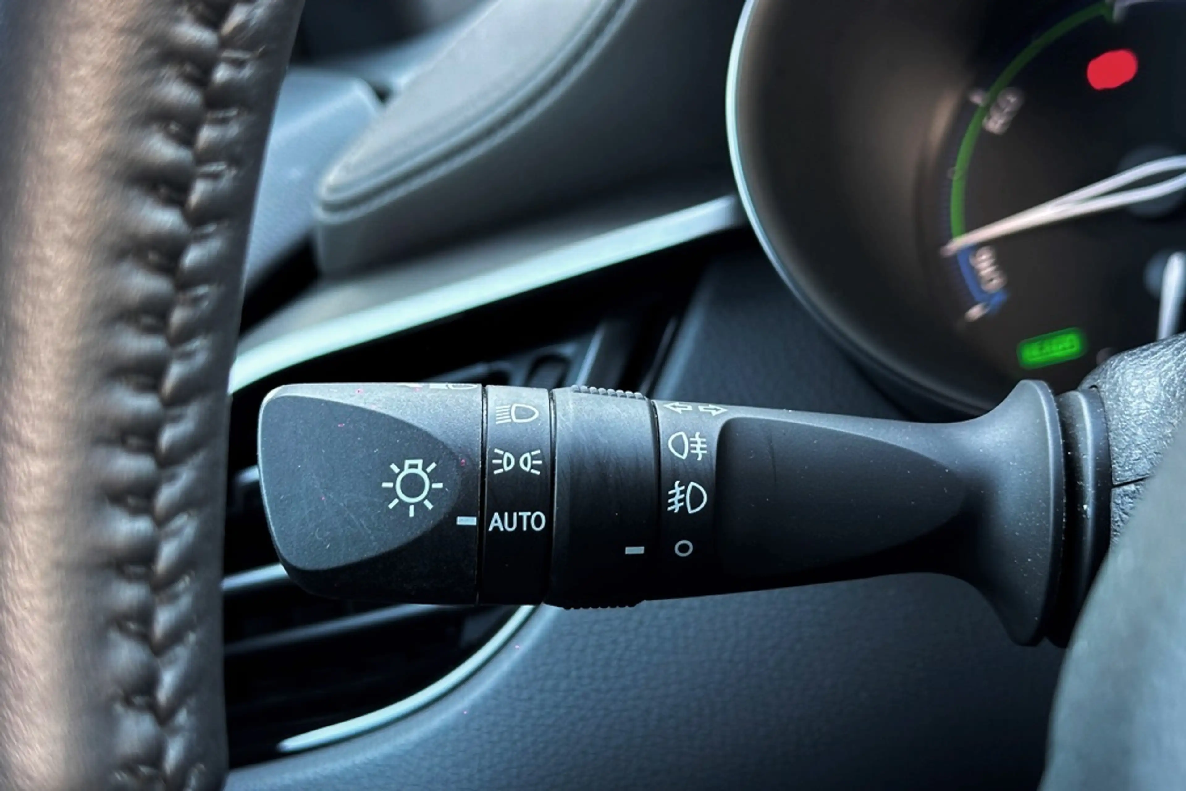 Toyota C-HR 1.8 Hybrid Style Carplay / Safety Pakket — photo 21