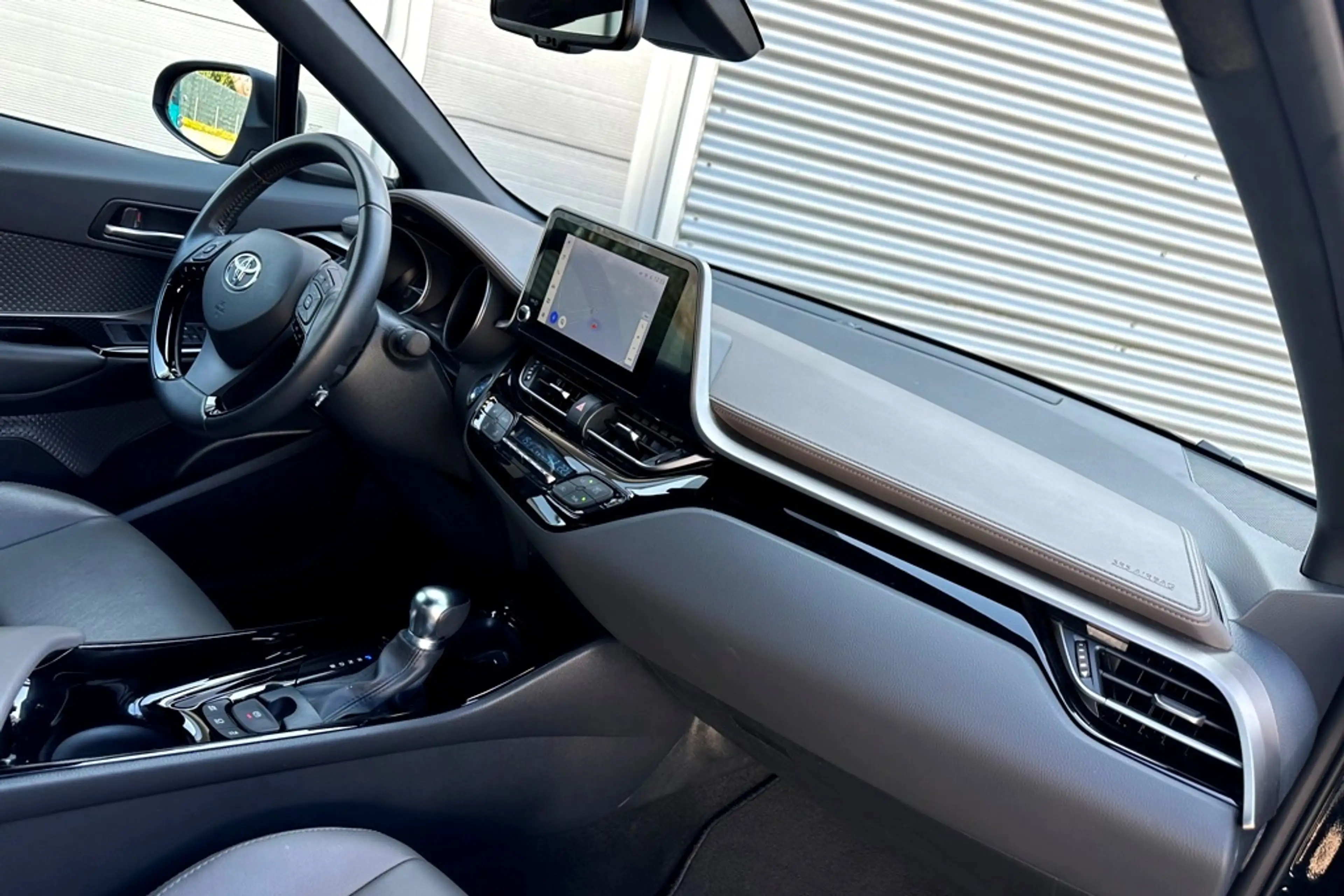 Toyota C-HR 1.8 Hybrid Style Carplay / Safety Pakket — photo 13