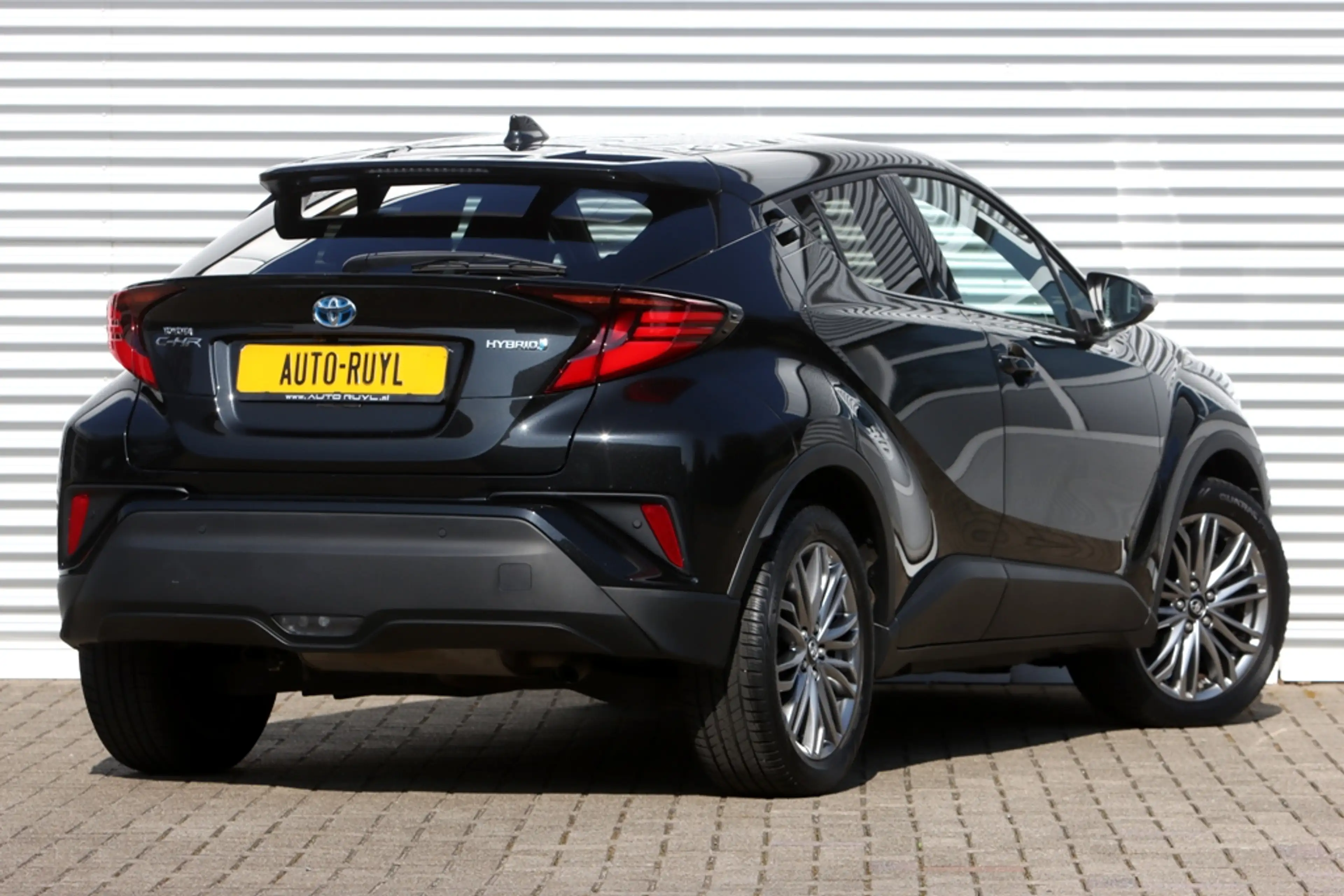 Toyota C-HR 1.8 Hybrid Style Carplay / Safety Pakket — photo 2