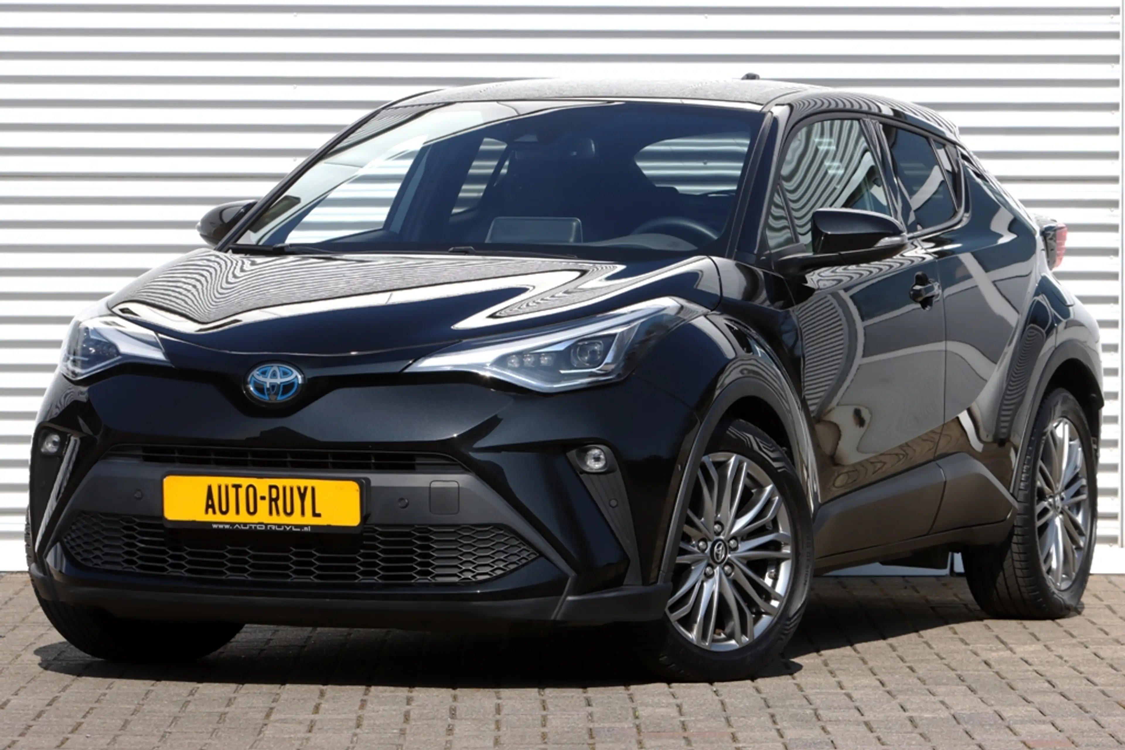 Toyota C-HR 1.8 Hybrid Style Carplay / Safety Pakket