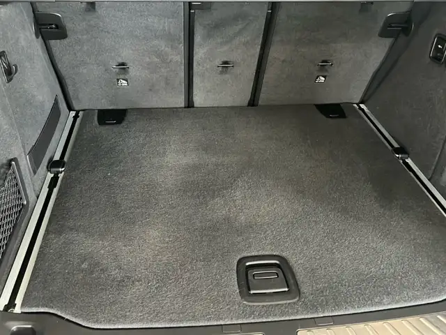 BMW X3 view 12