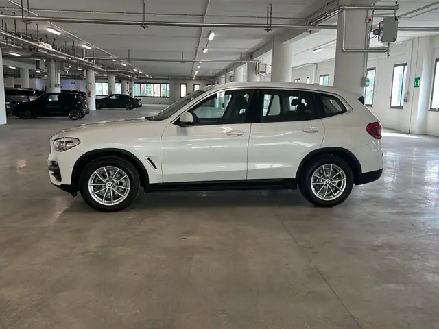 BMW X3 view 2