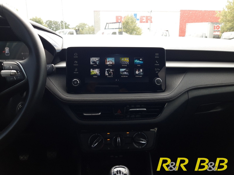 Skoda Fabia Selection LED+APPLECARPLAY+ANDROIDAUTO+SHZ+SPURWEC — photo 9