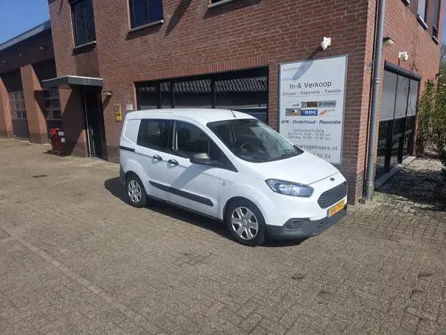 Ford Transit Courier 1.0 Trend EcoBoost S&S, AIRCO, Cruise , LPG €5950.
