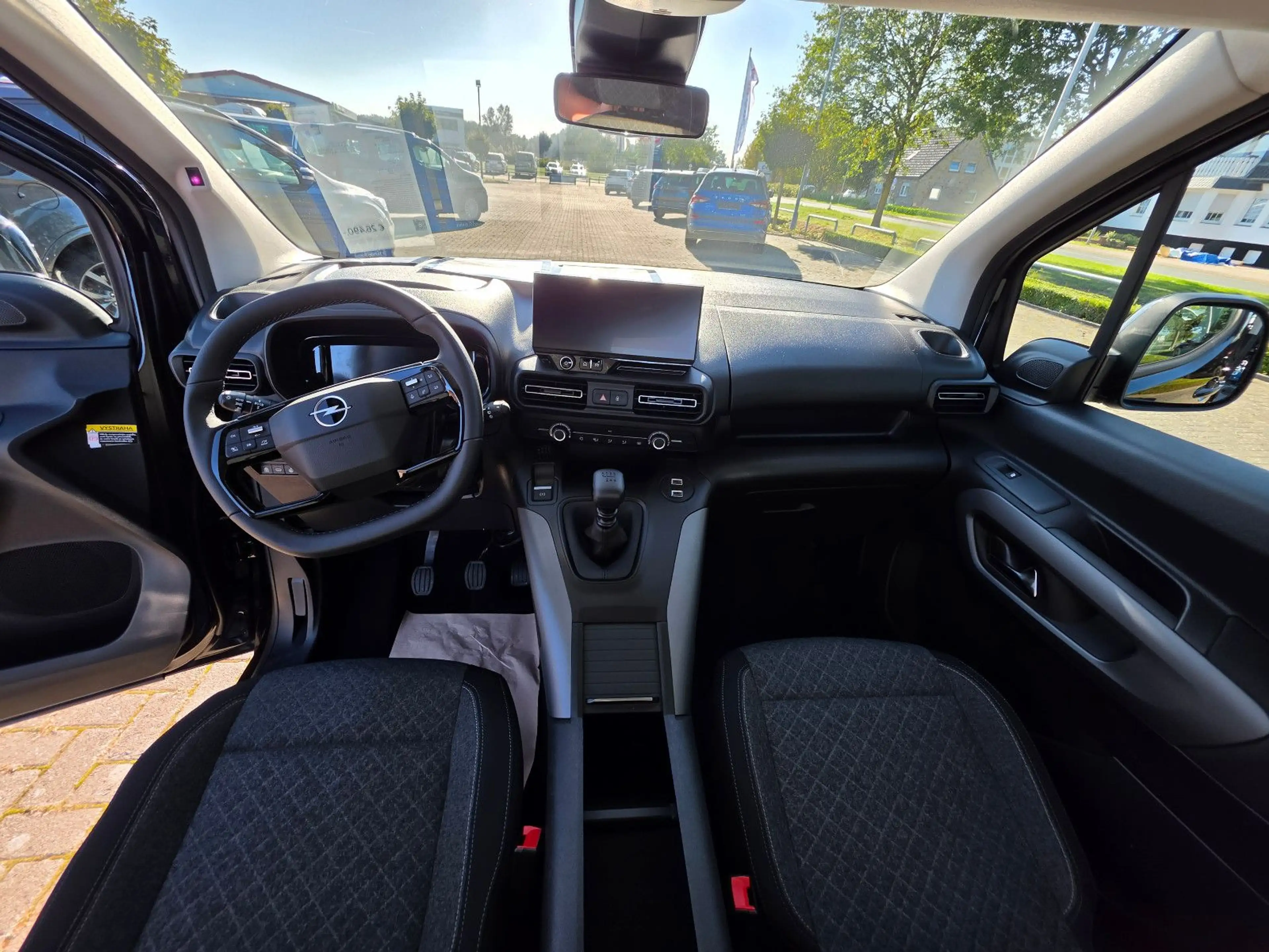 Opel Combo Edition Plus Style L1 Kamera — photo 11