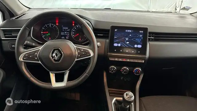 Renault Clio view 11