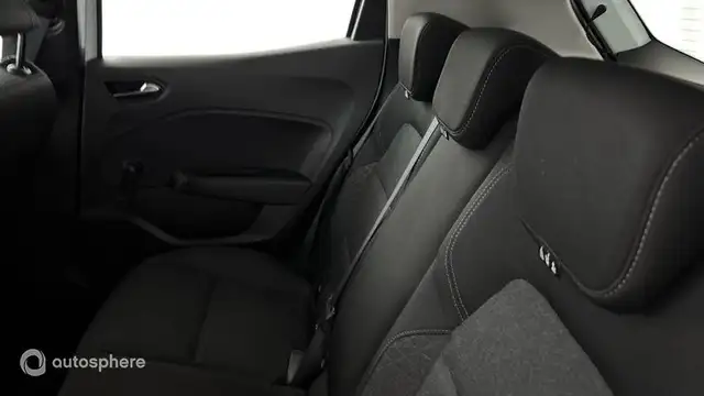 Renault Clio view 13