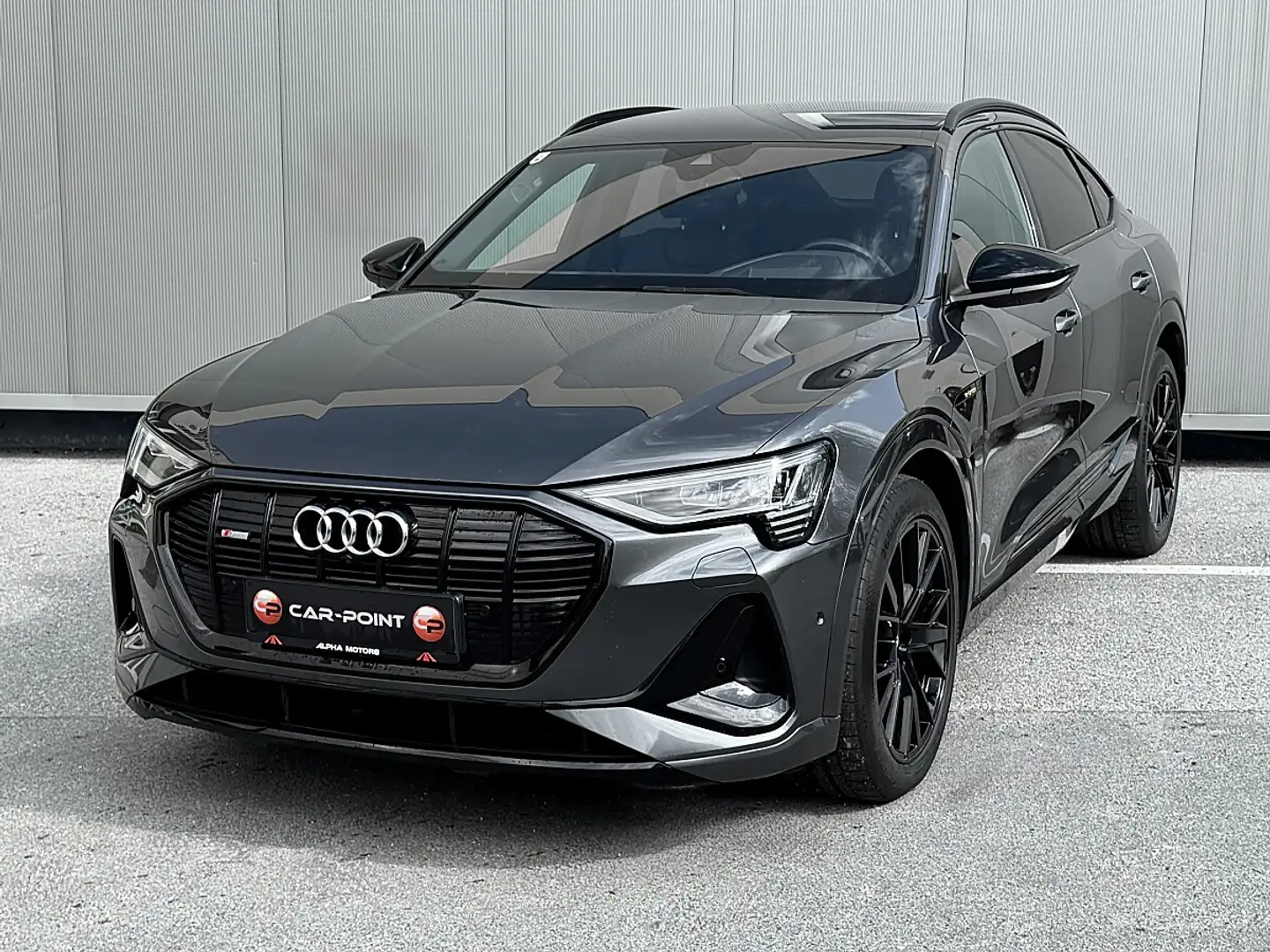 Audi e-tron SB 55 quattro 95kWh 3x S-line Grau - 1